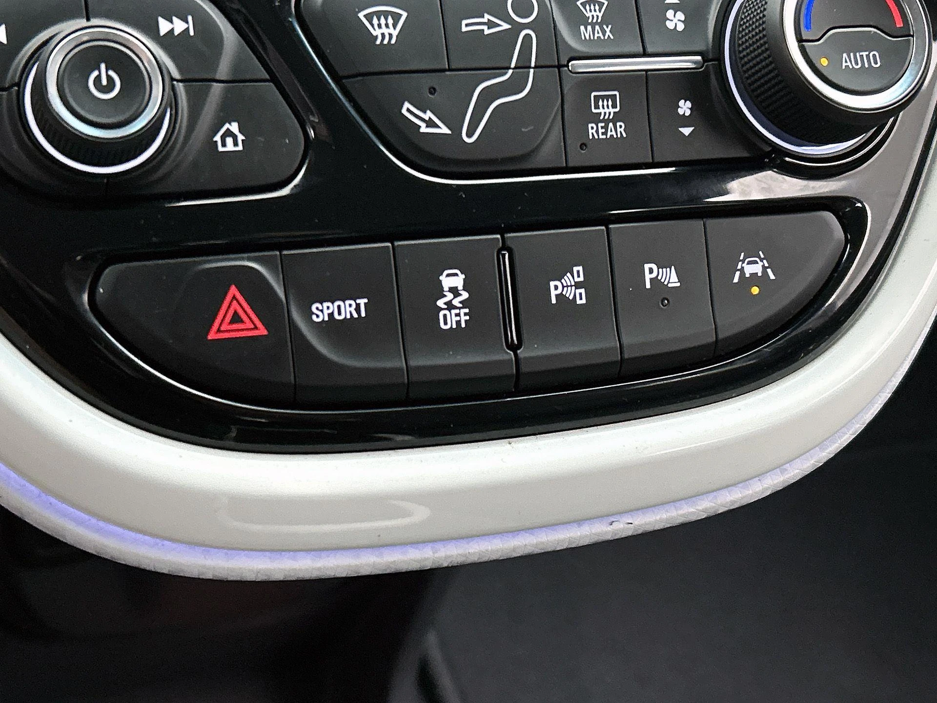 Opel-Ampera-e-image-8