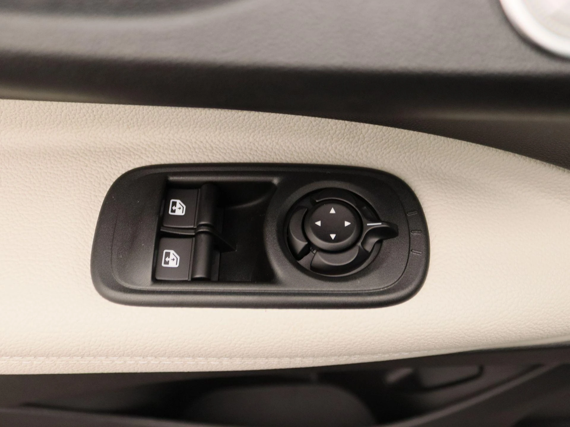 Fiat 500 1.0 Hybrid La Prima