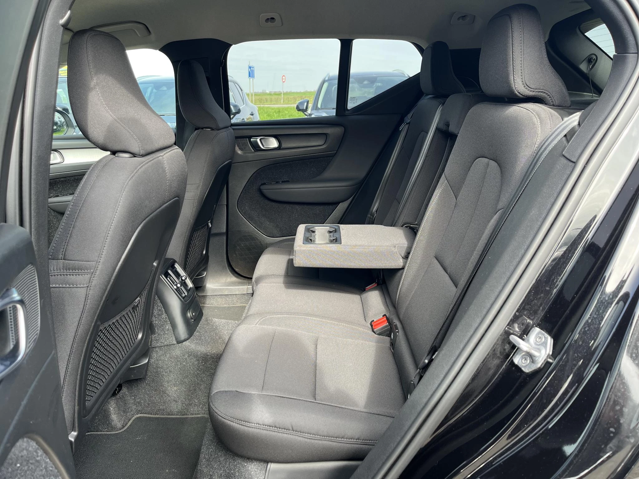 Volvo XC40 T4 Recharge Inscription Expression