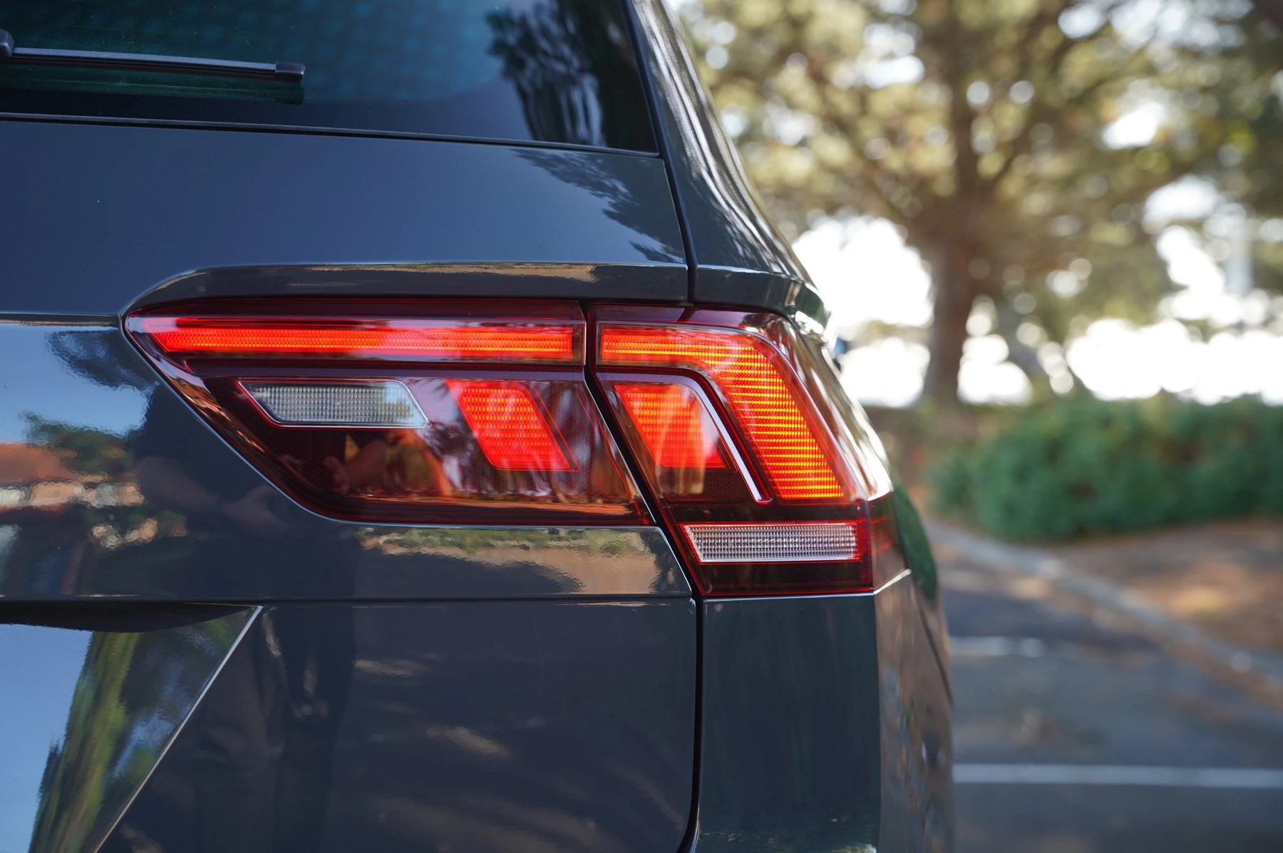Volkswagen-Tiguan-image-34