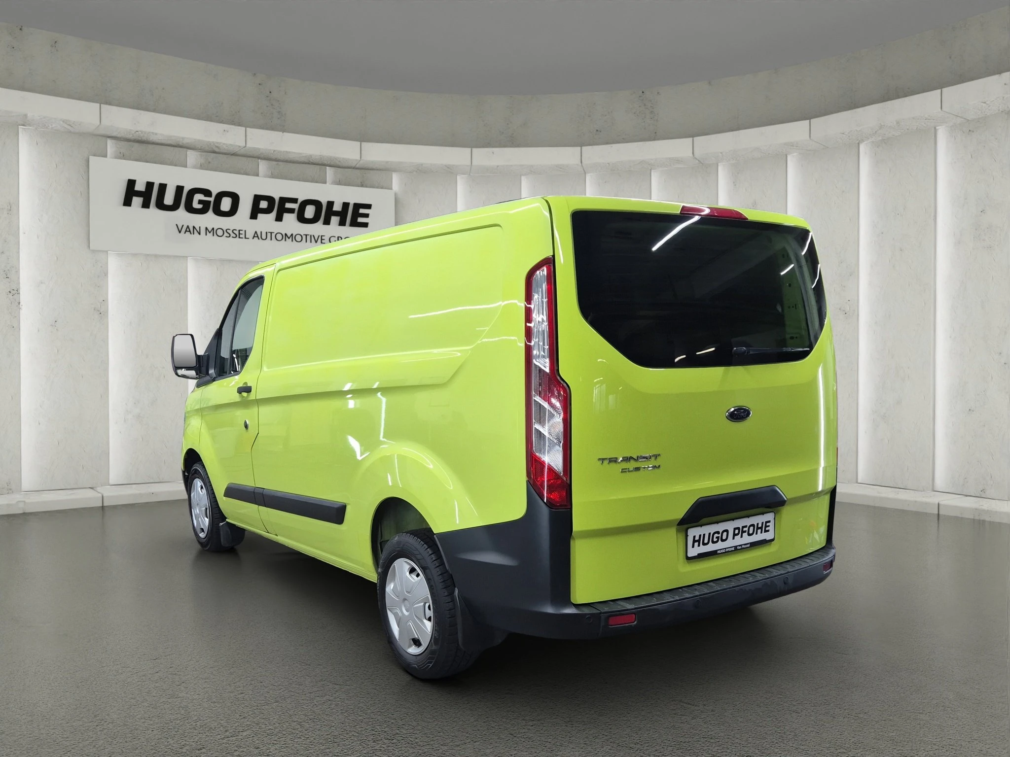 Ford-Transit Custom-image-2