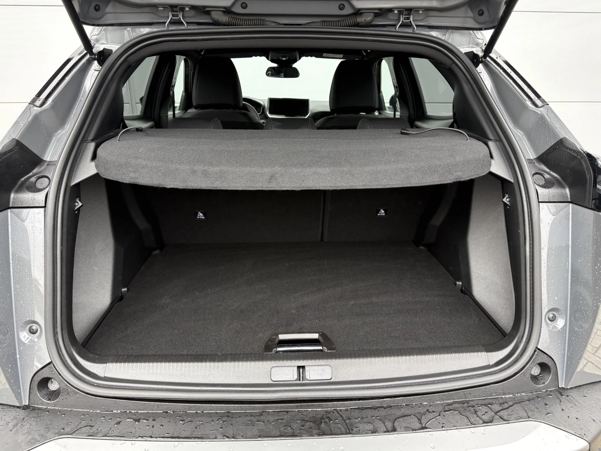 Peugeot-2008-image-18