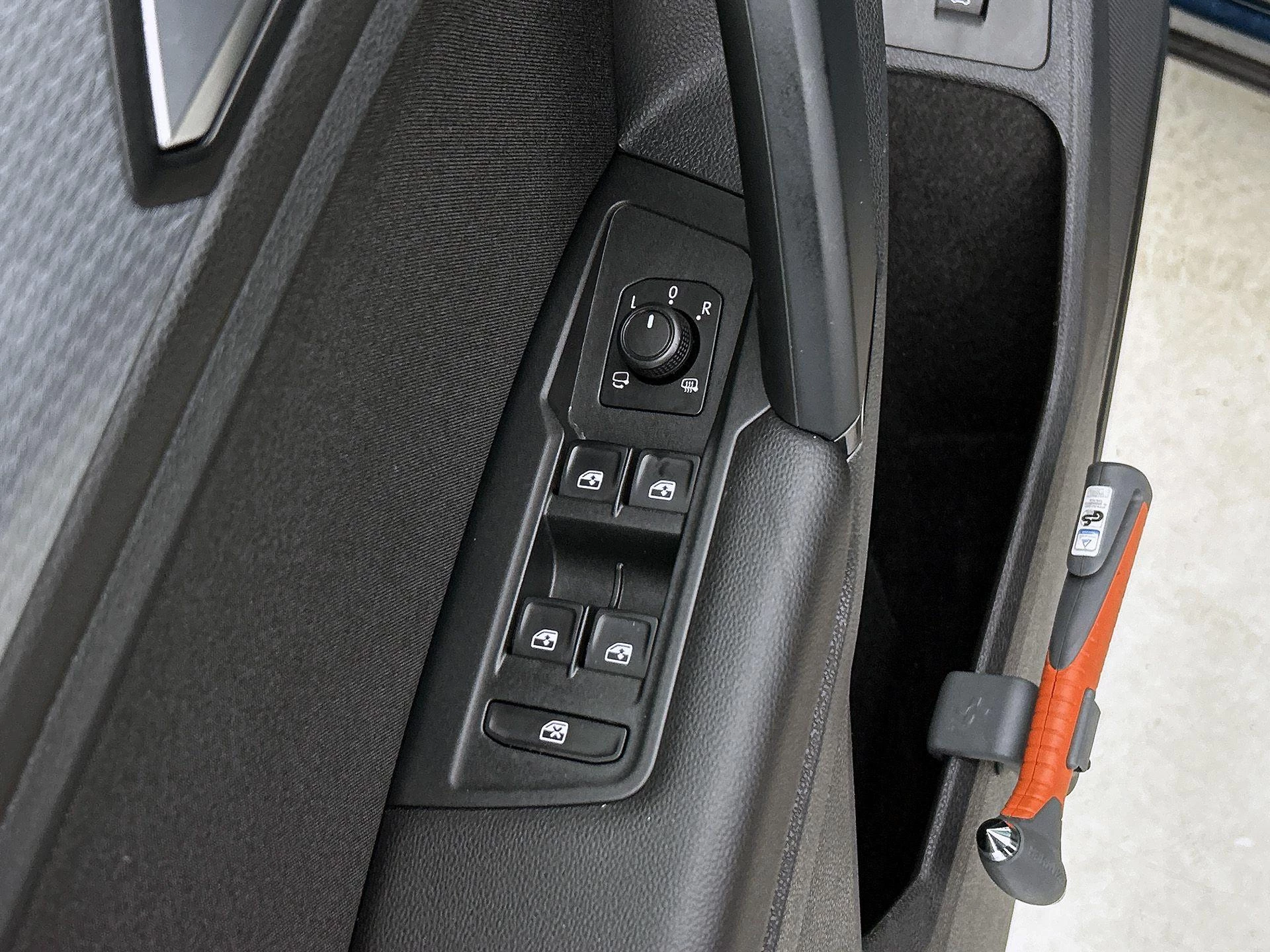 Volkswagen-Tiguan-image-33