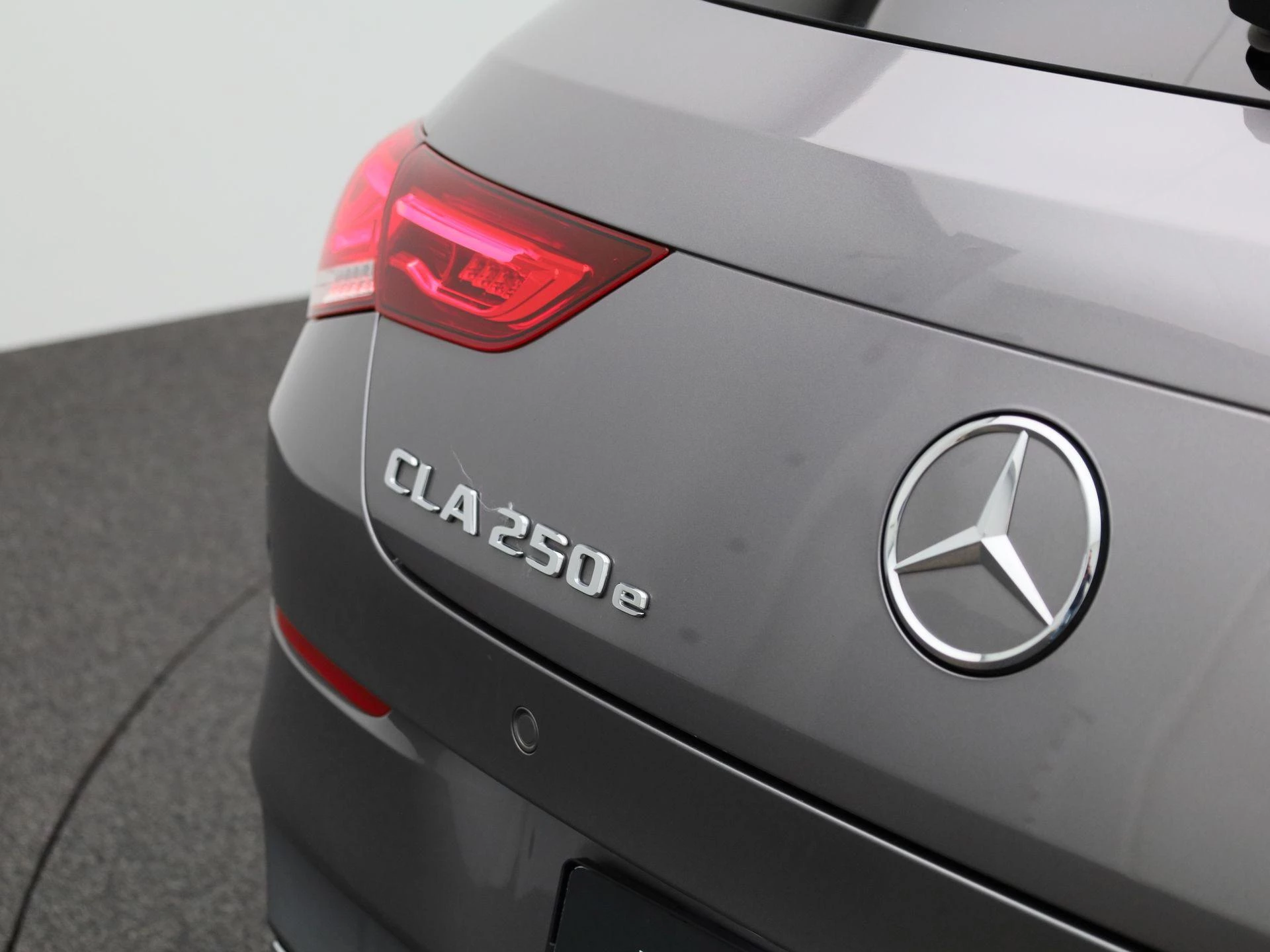 Mercedes-Benz-CLA-image-55