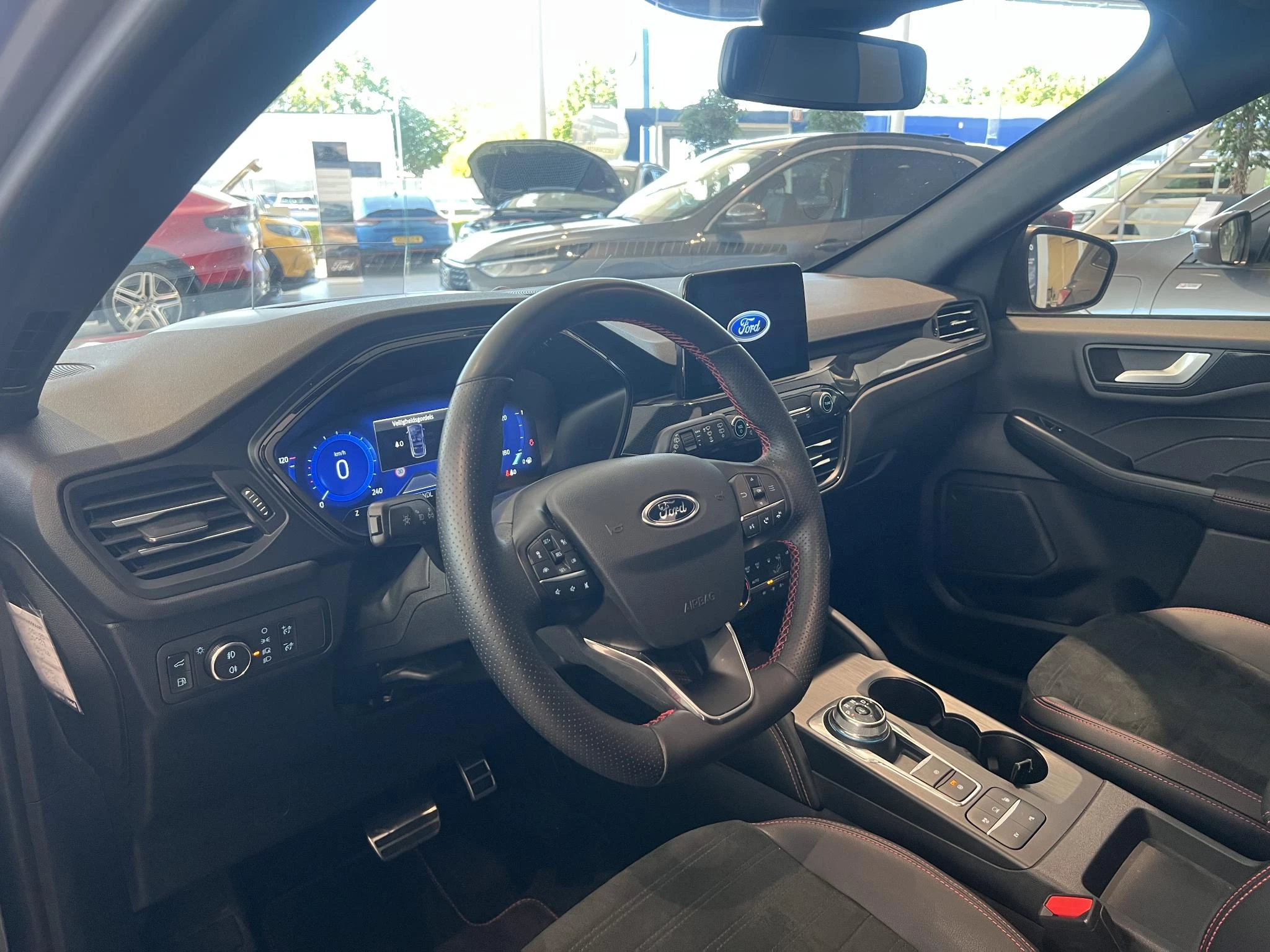 Ford Kuga 2.5 PHEV Graphite Tech Edition