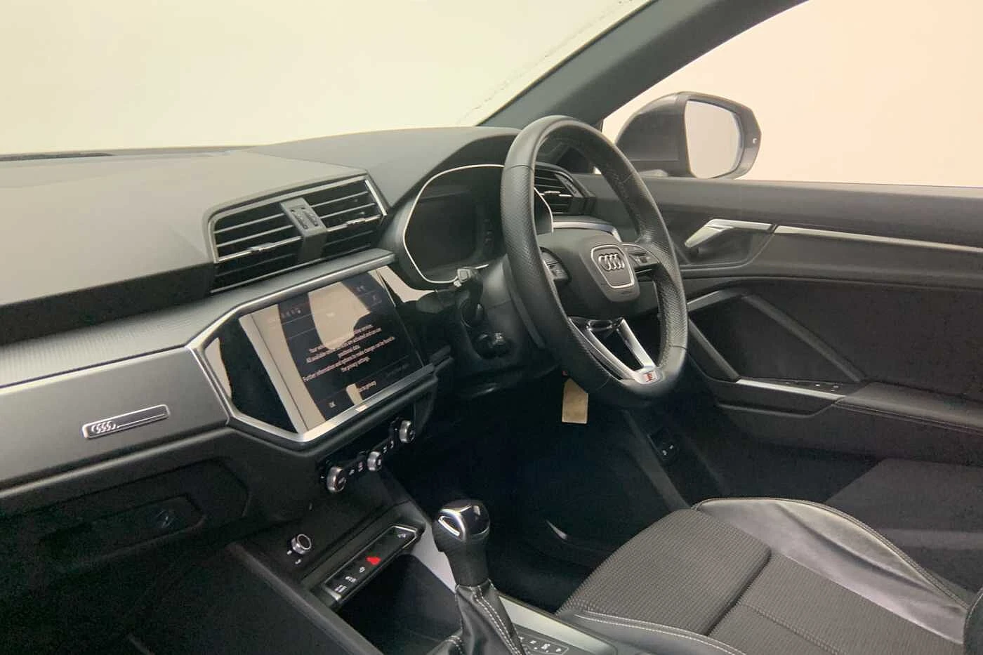 Audi-Q3-image-1