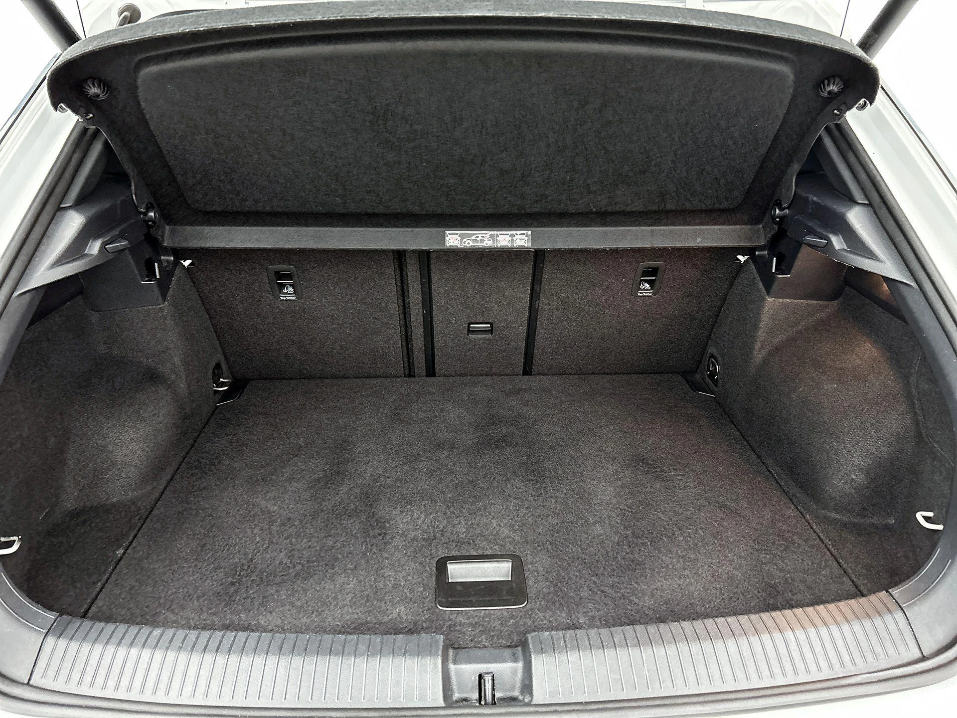 Volkswagen T-Roc 1.5 TSI Sport | 150 PK |
