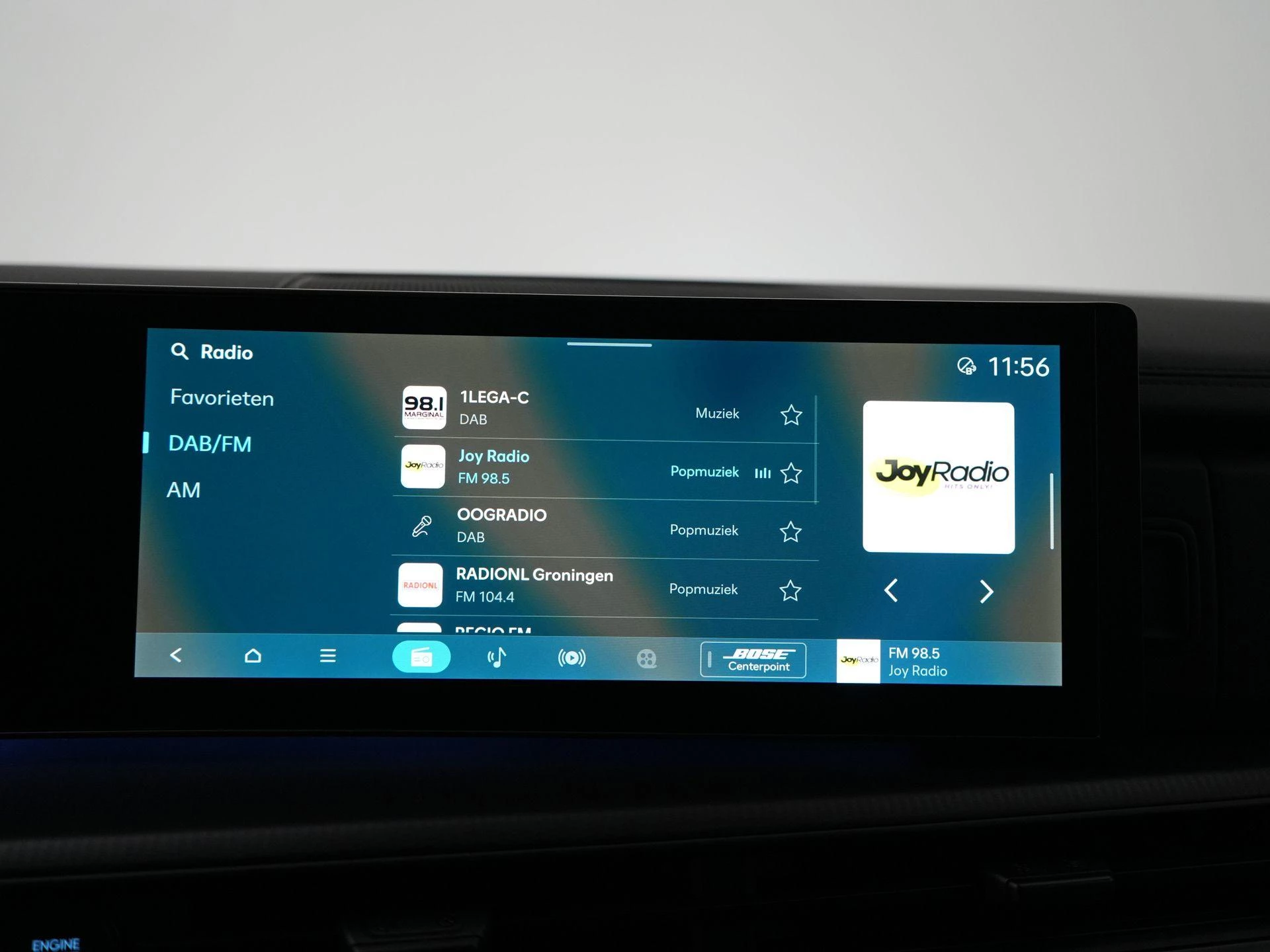 Hyundai-Santa Fe-image-26