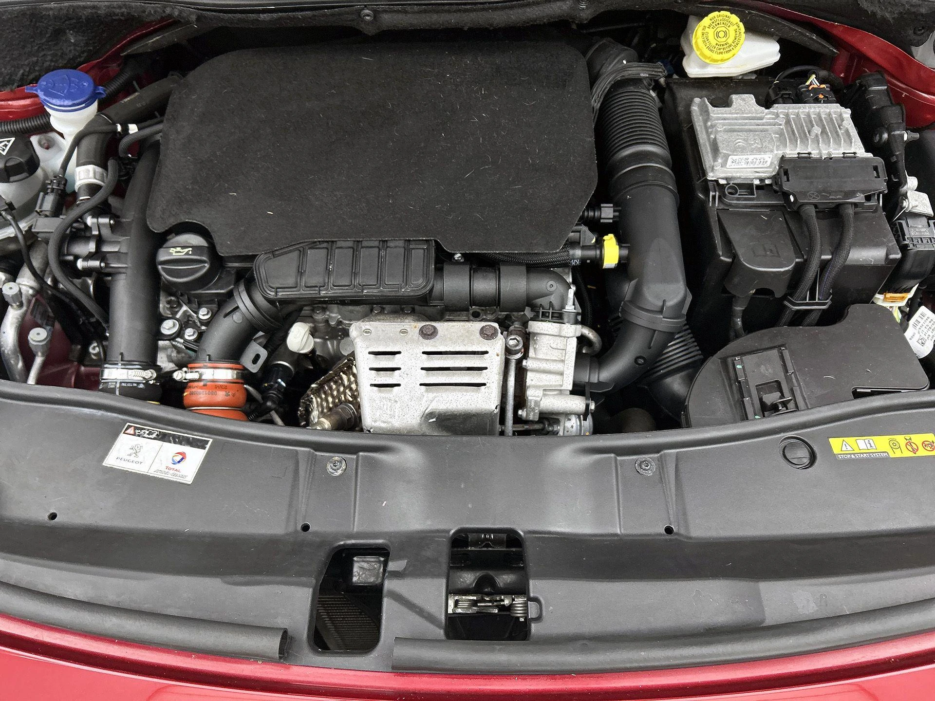 Peugeot-2008-image-12