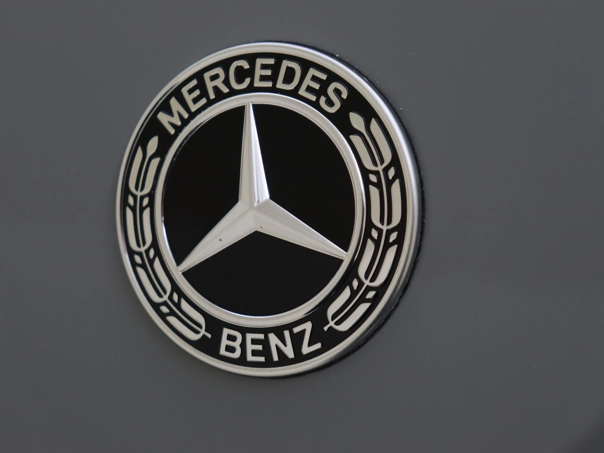 Mercedes-Benz E-Klasse 400 e 4MATIC AMG Line