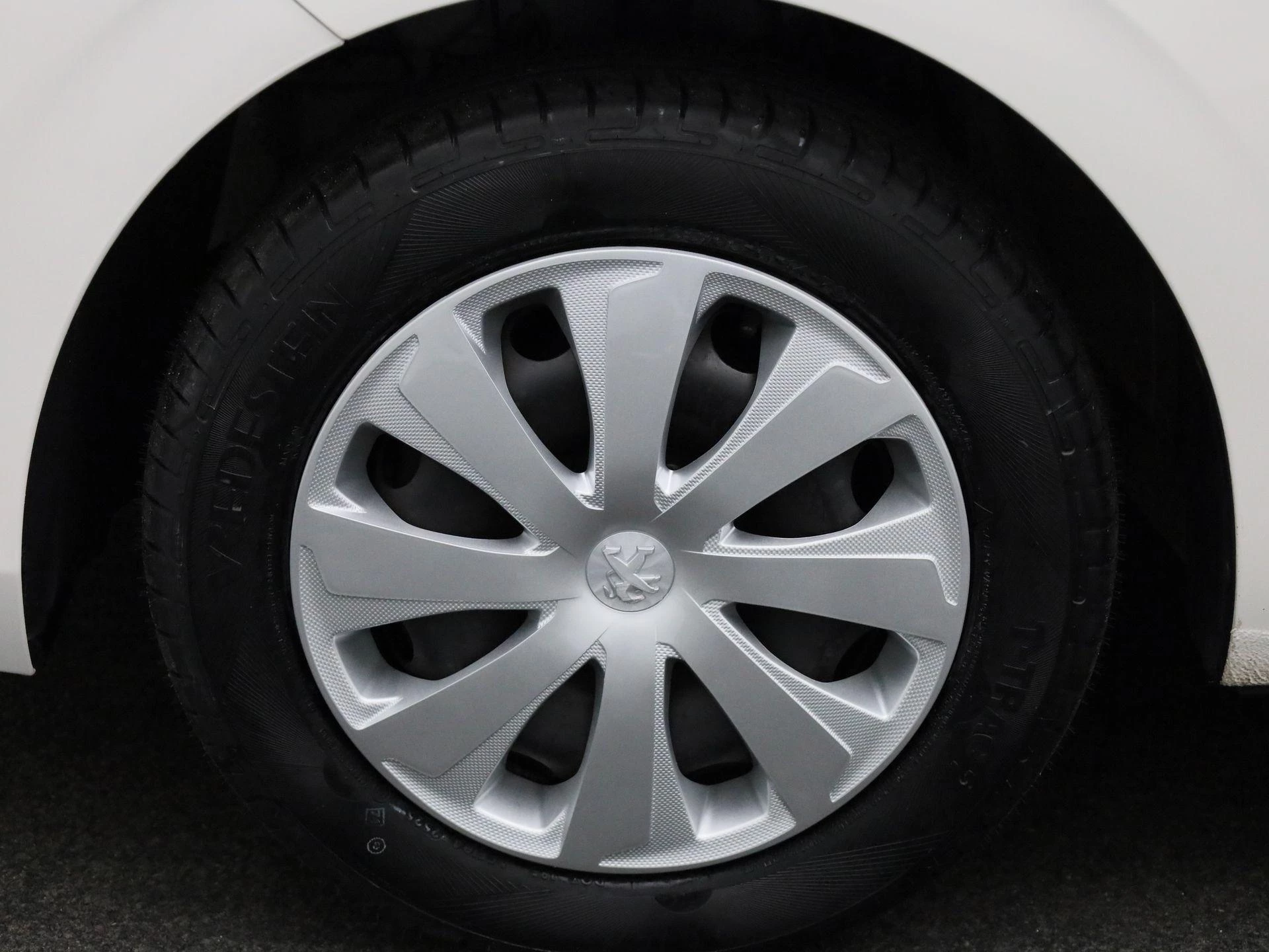 Peugeot-108-image-11