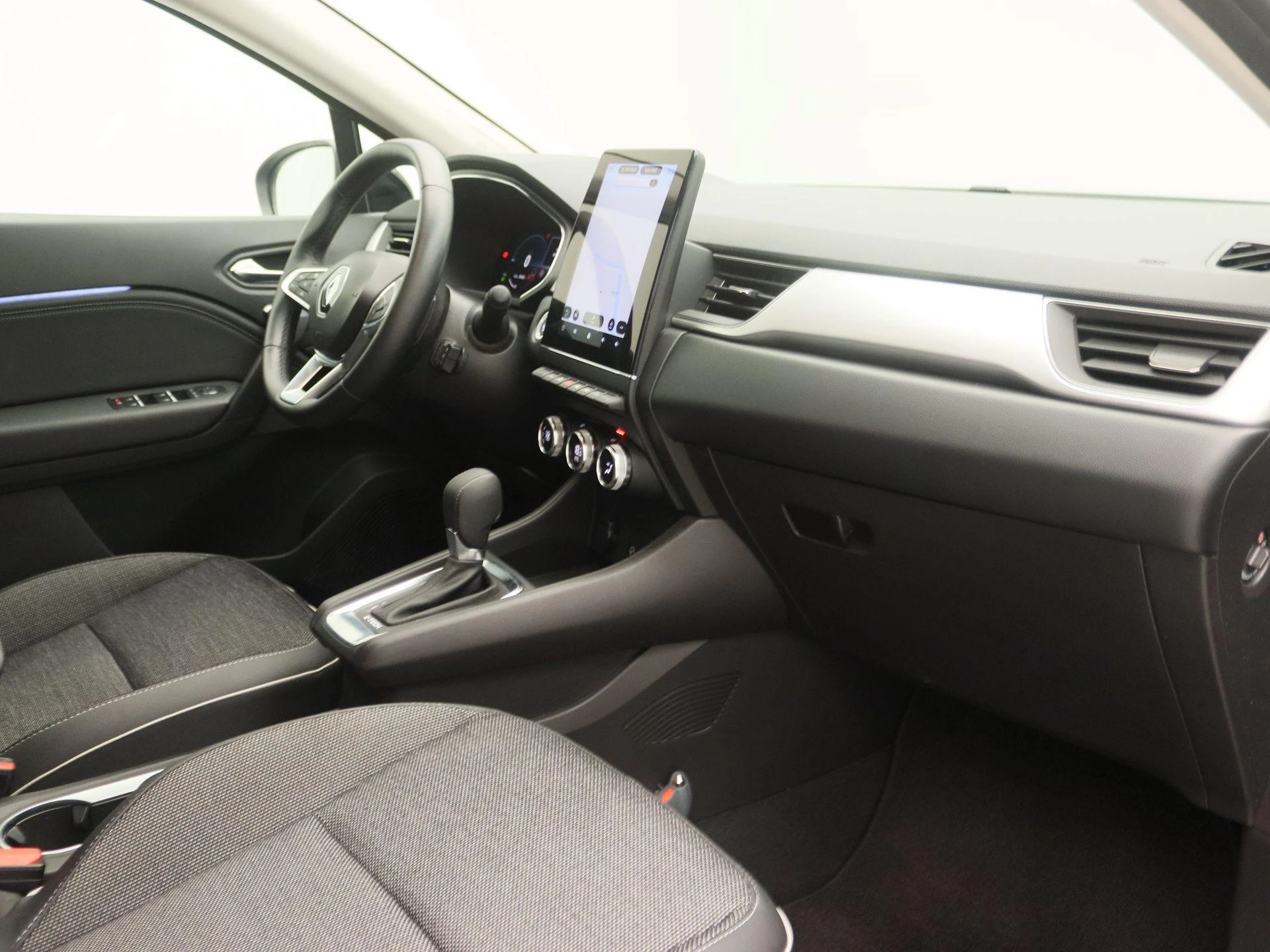 Renault-Captur-image-22
