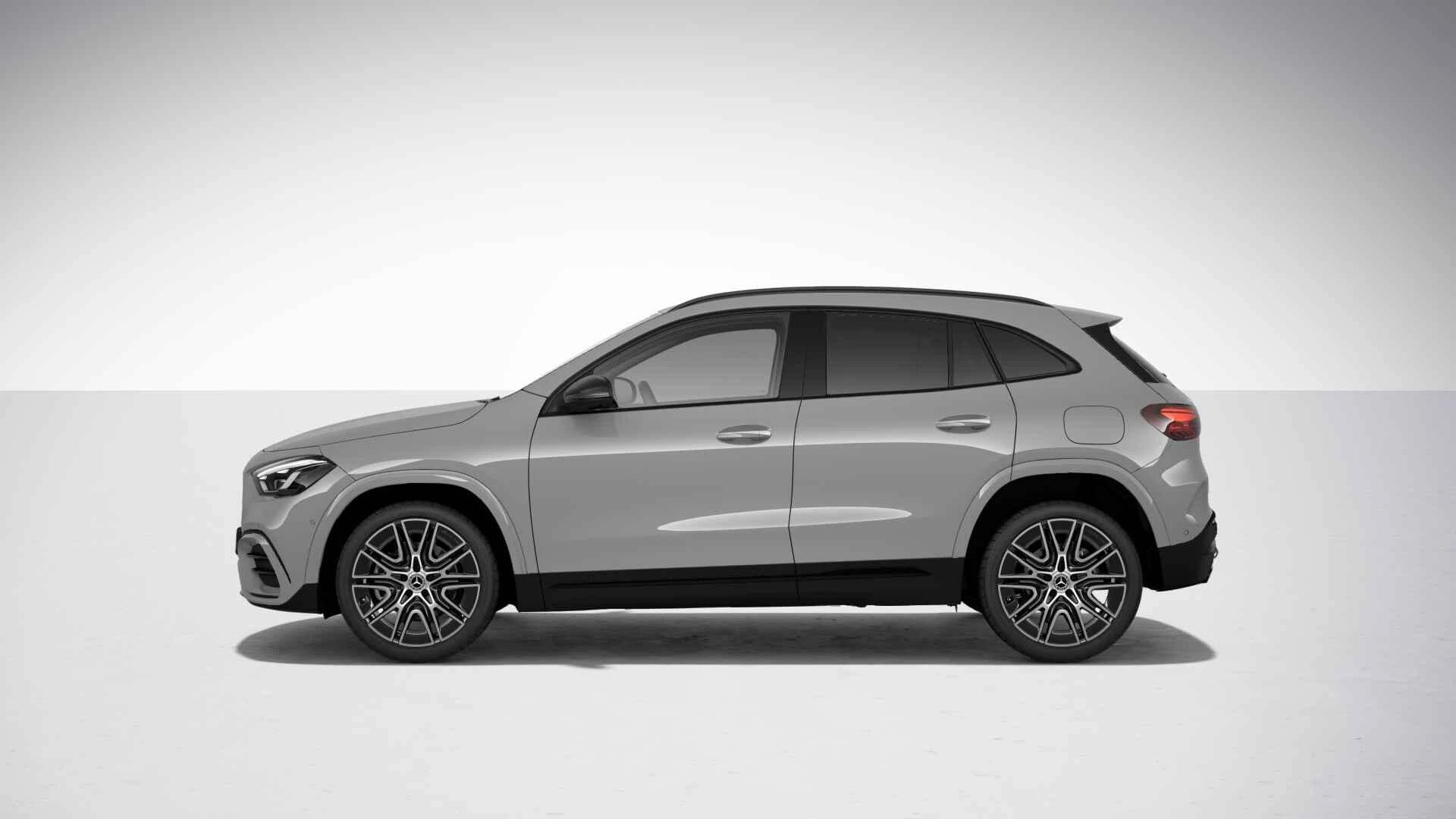 Mercedes-Benz-GLA-image-6