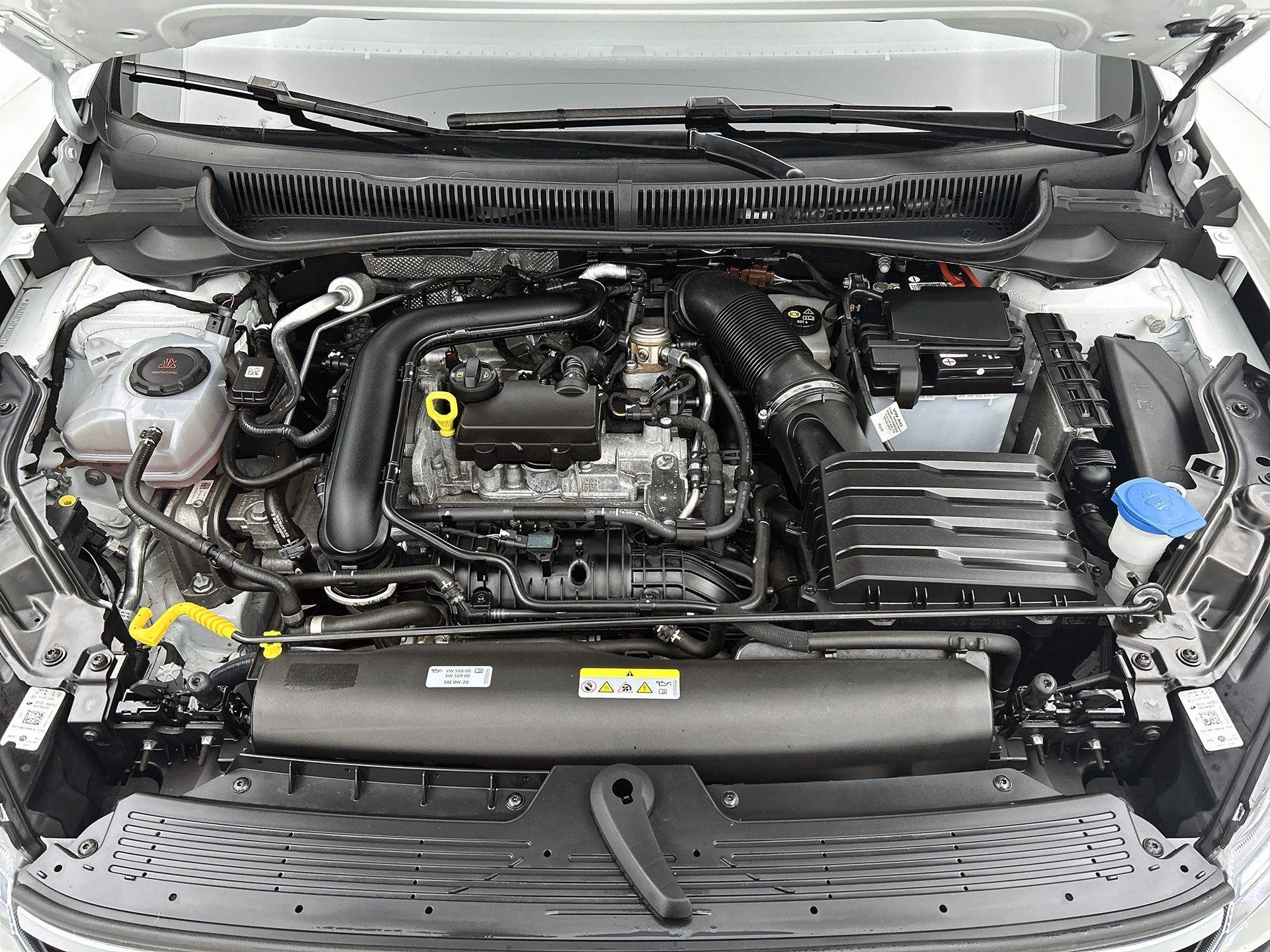 Volkswagen-Taigo-image-26