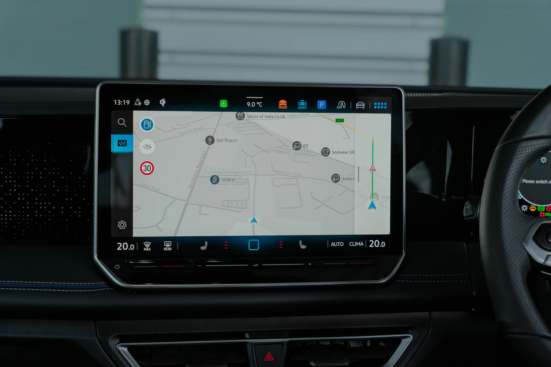 Volkswagen-Tiguan-image-17
