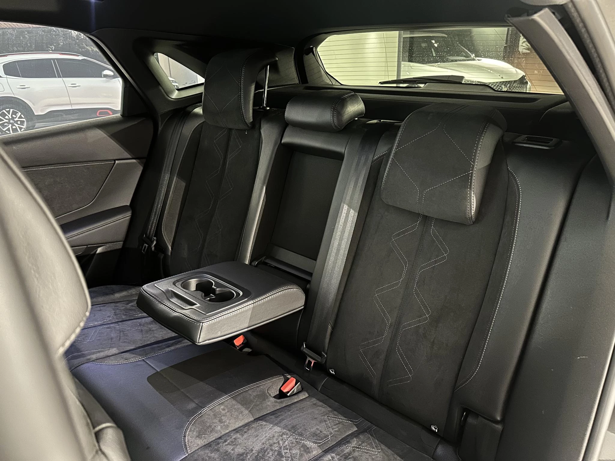 DS DS 7 Crossback E-Tense Performance Line