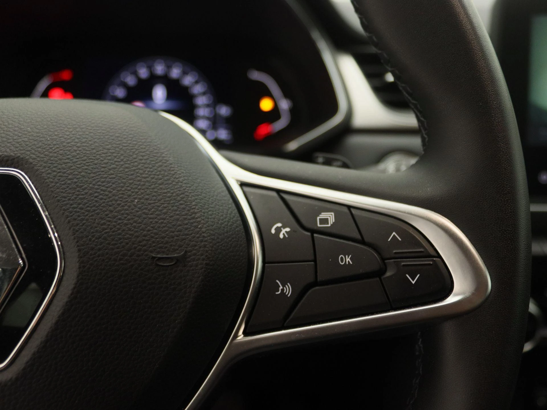 Renault-Captur-image-17