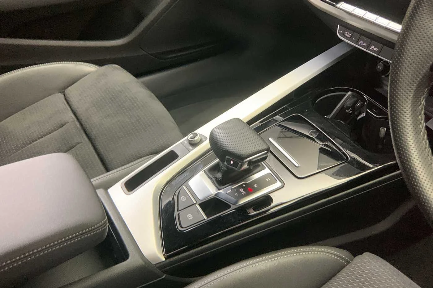 Audi-A4-image-7