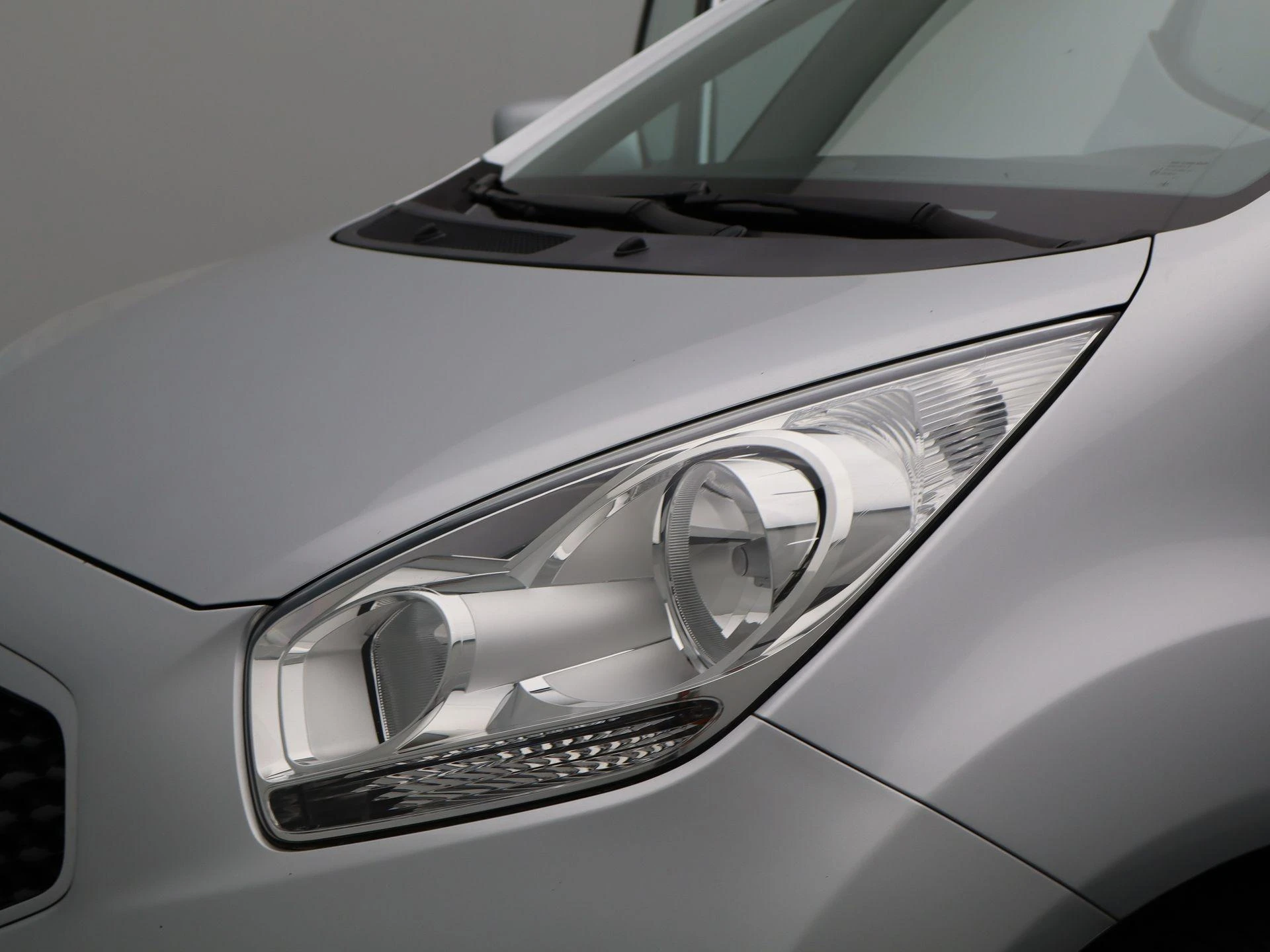 Kia-Venga-image-13
