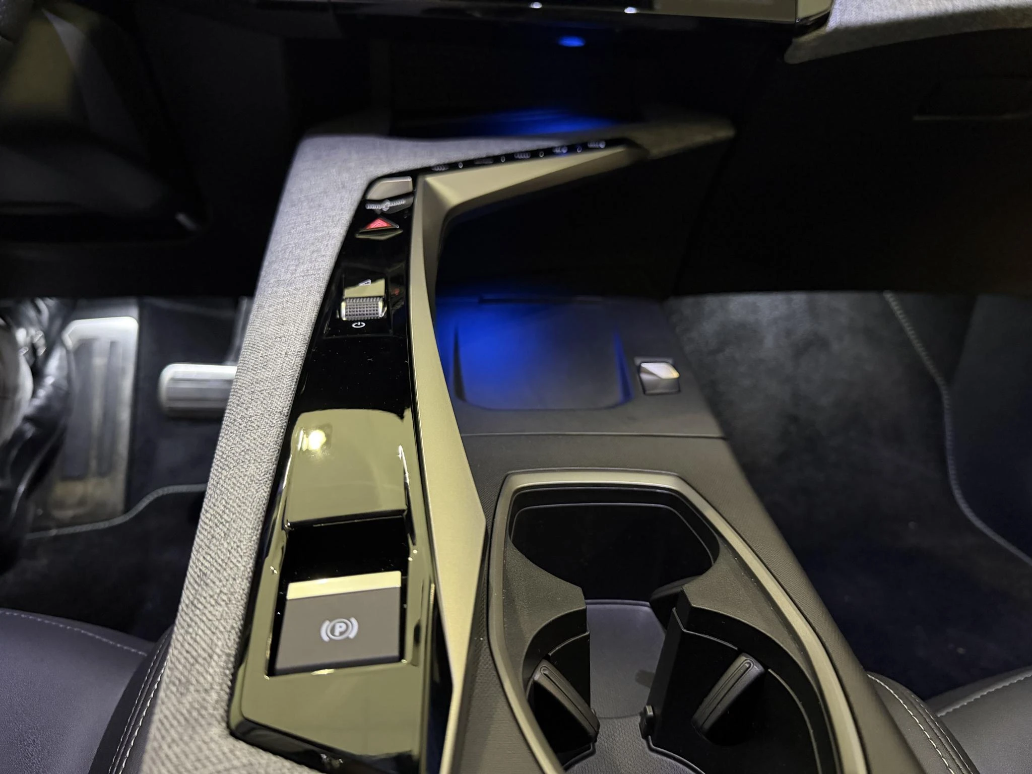 Peugeot-e-3008-image-19