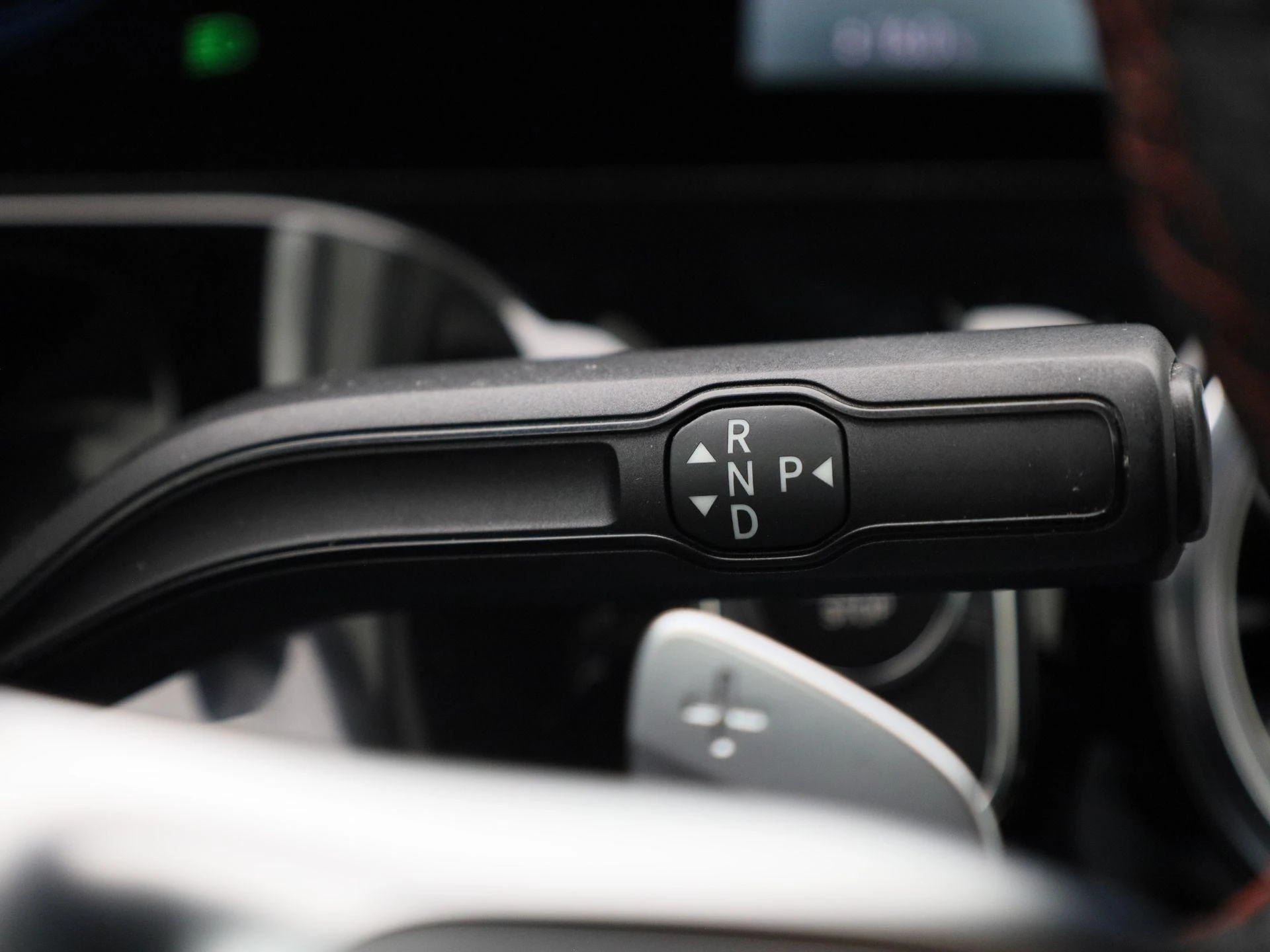 Mercedes-Benz-GLA-image-20