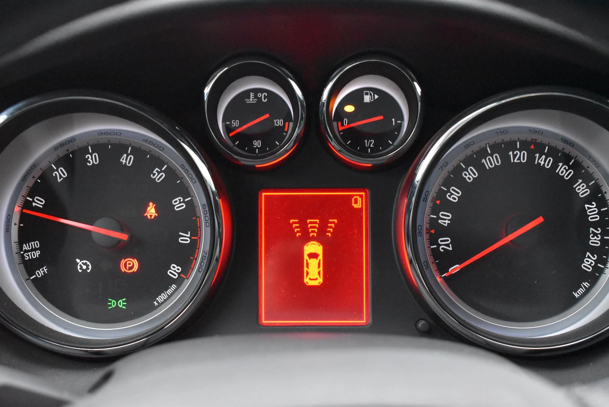 Opel-Cascada-image-21