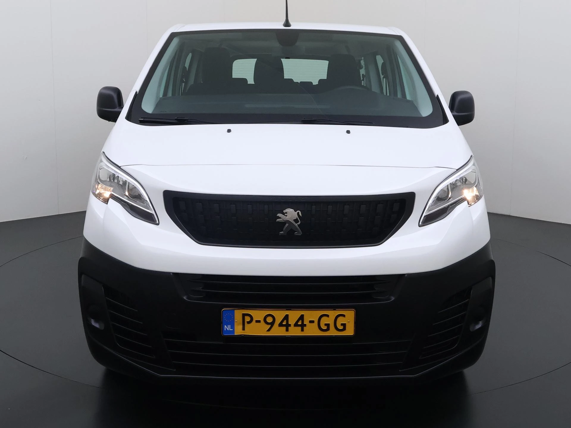 Peugeot-Expert-image-8