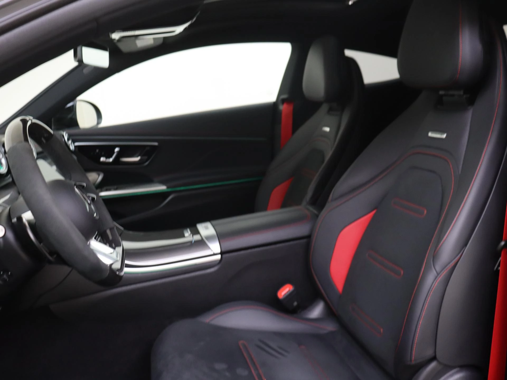 Mercedes-Benz-CLE-image-17