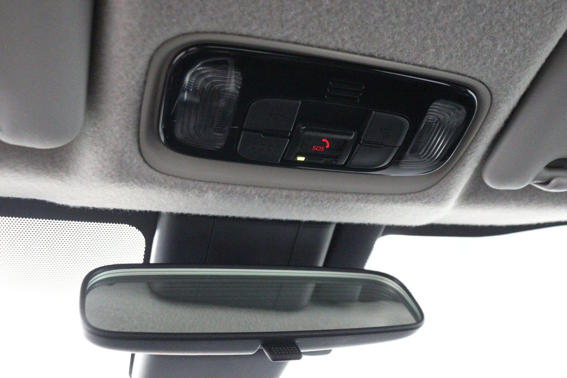 Mazda-2 Hybrid-image-51