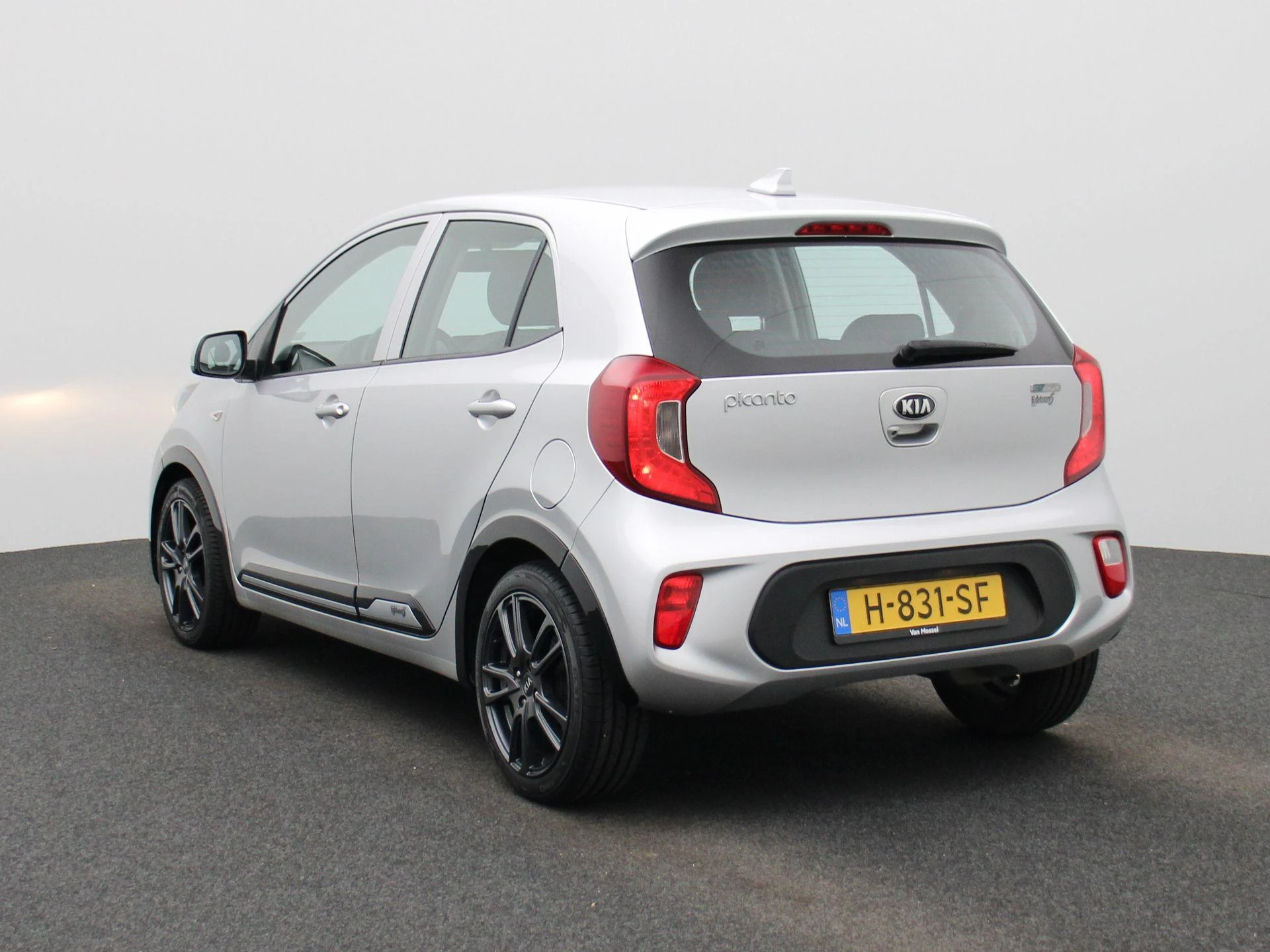 Kia-Picanto-image-3