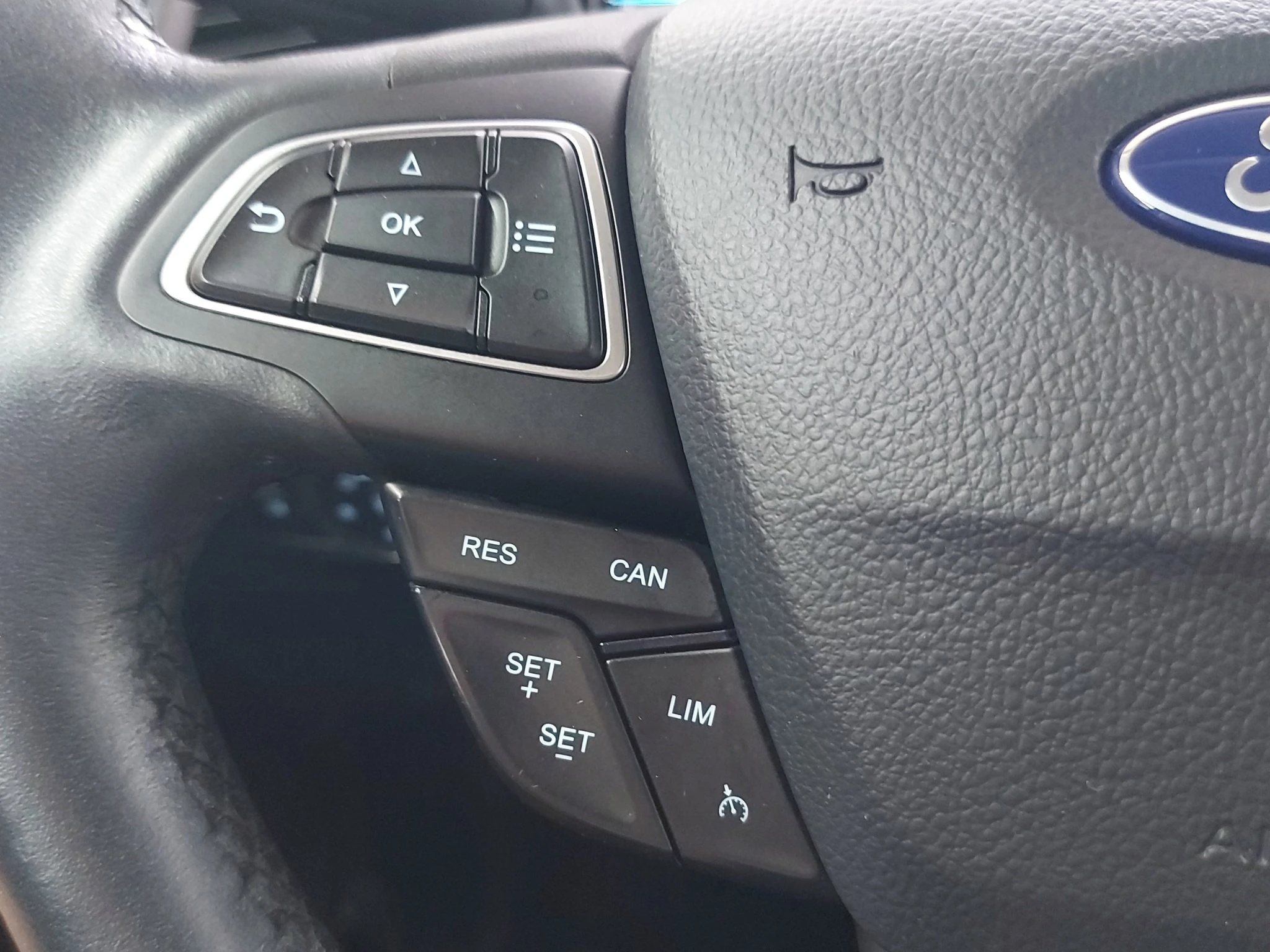 Ford-EcoSport-image-21