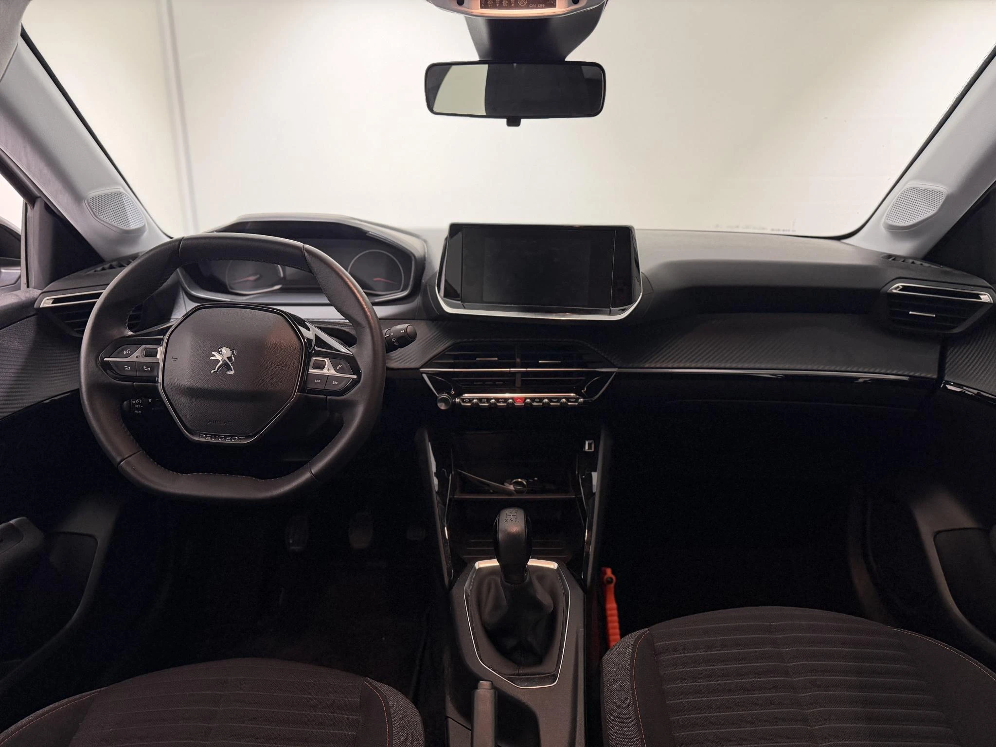 Peugeot-208-image-10