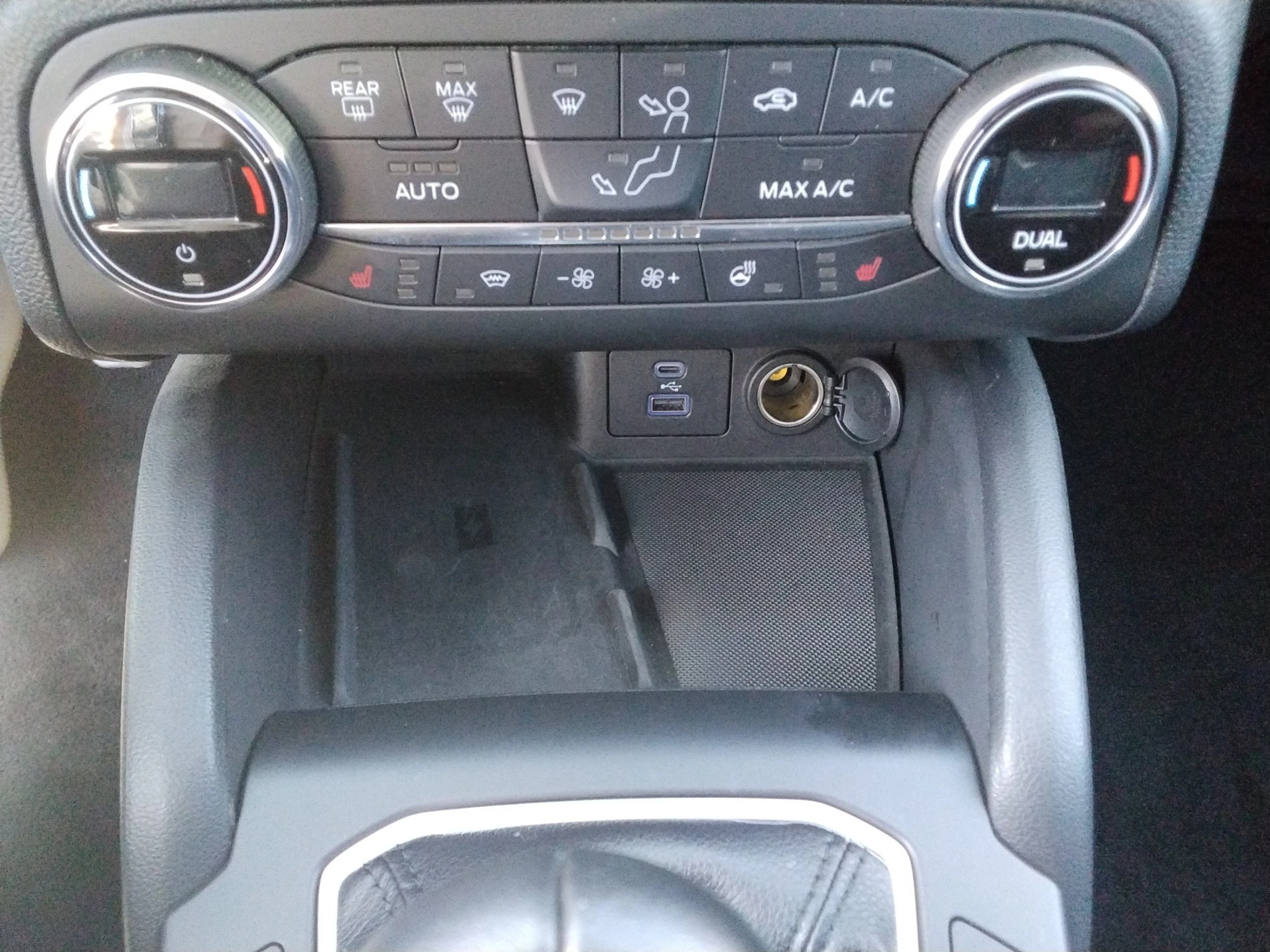 Ford Focus Titanium Limousine Mild-Hybrid