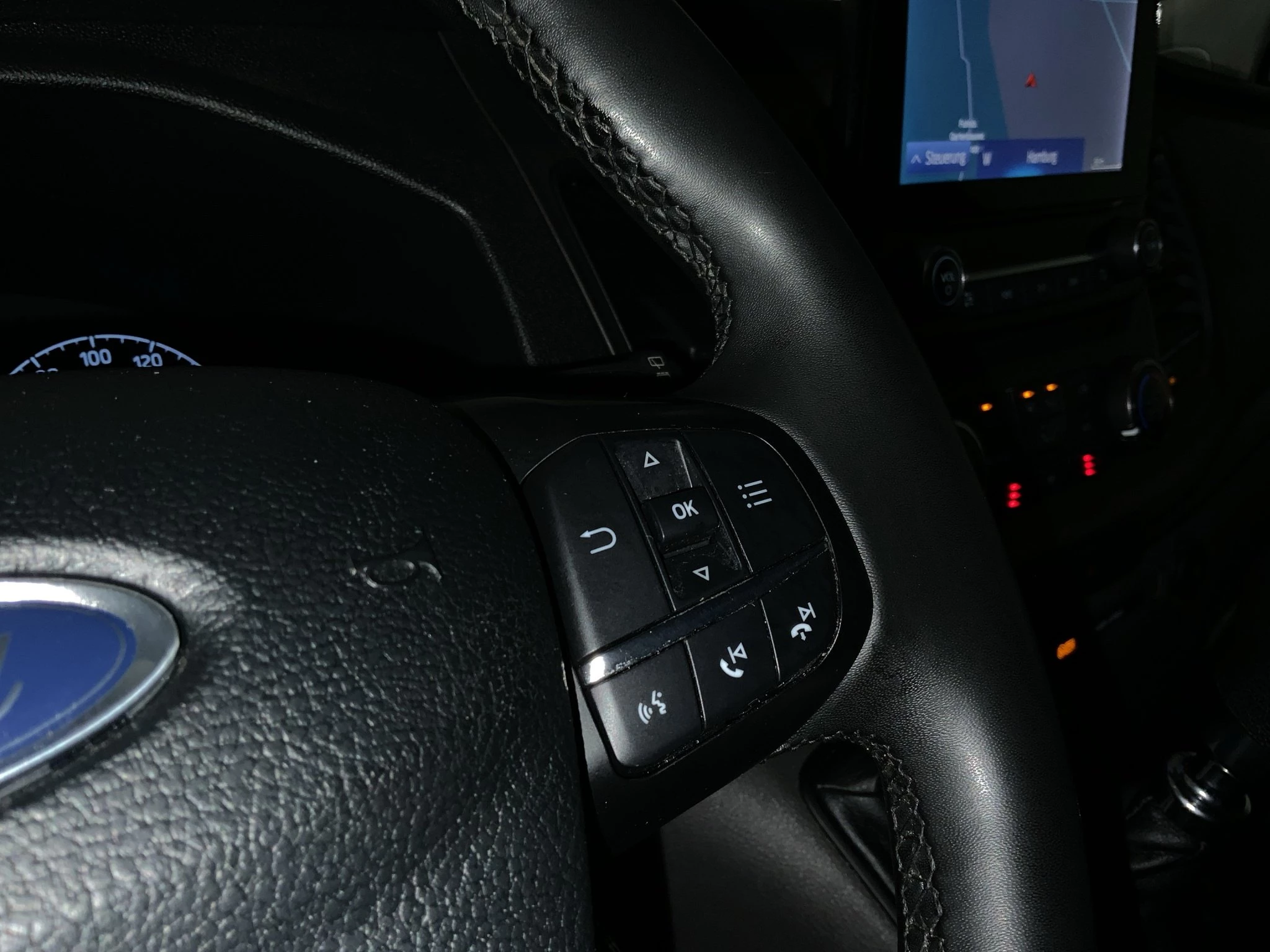 Ford-Transit Custom-image-18