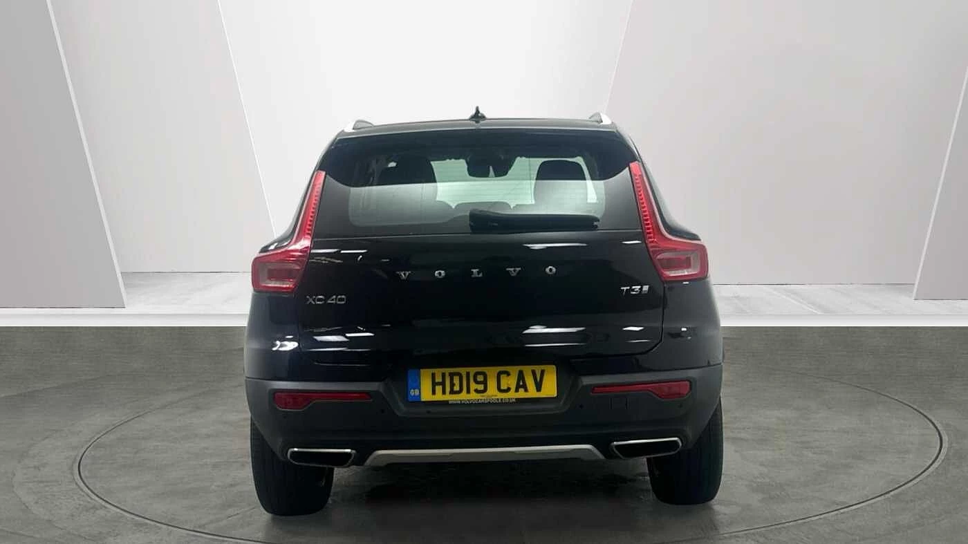 Volvo-XC40-image-8
