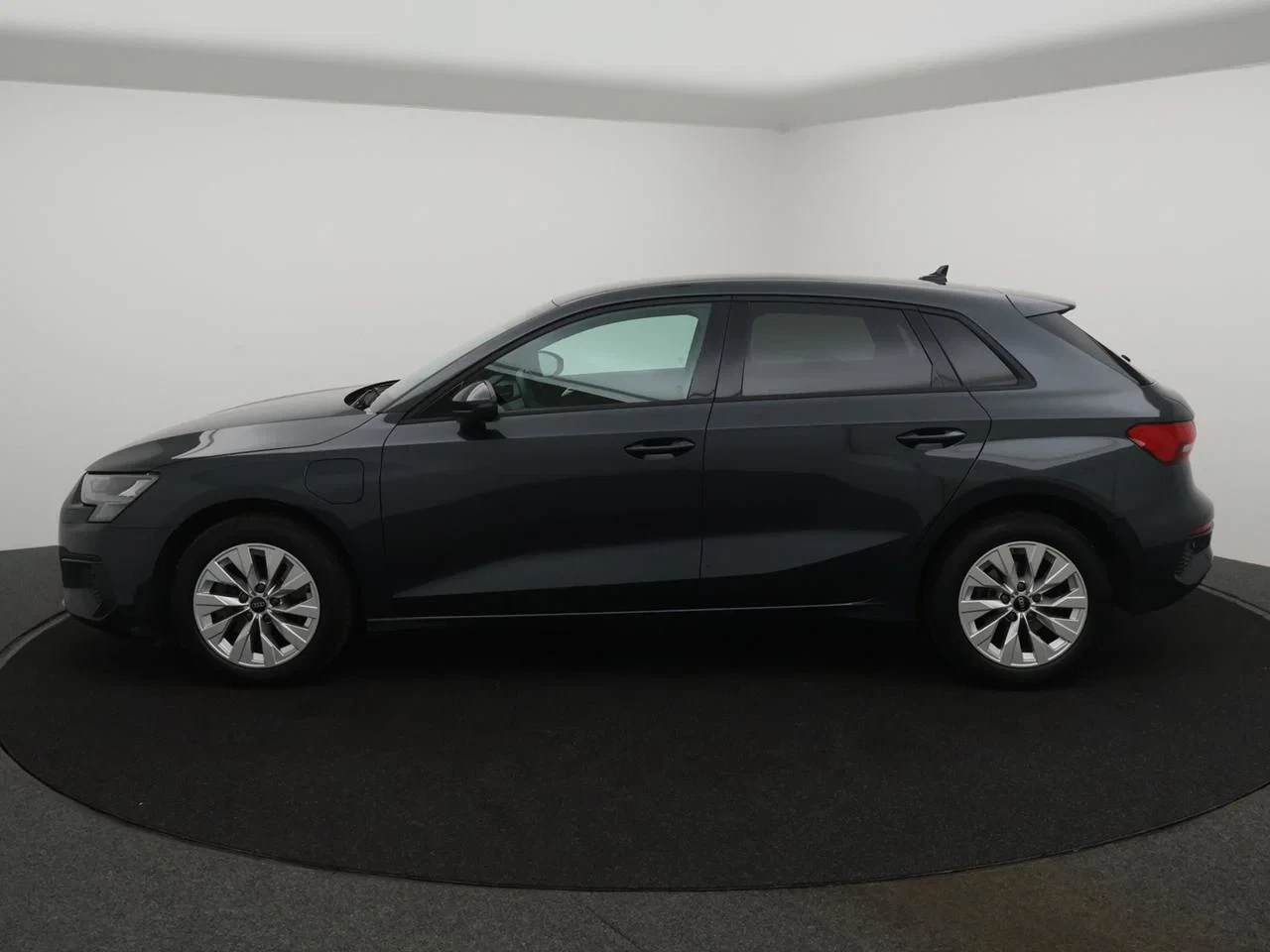 Audi A3 Sportback PHEV 40TFSIe 204PK *AUTOMAAT*S-LINE*ADAPTIVE*NAVI*PLUG-IN*...