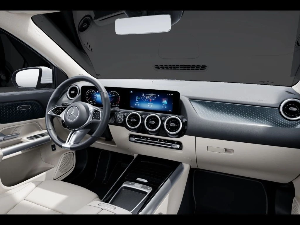 Mercedes-Benz-GLA 180 d-image-12
