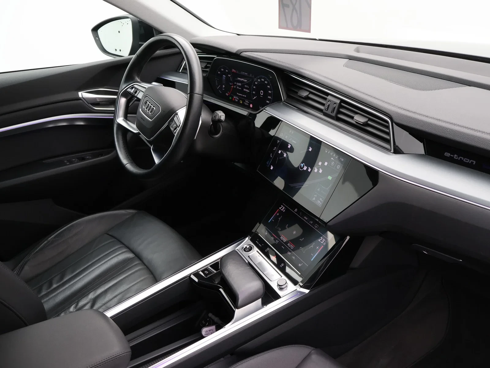 Audi-e-tron-image-2
