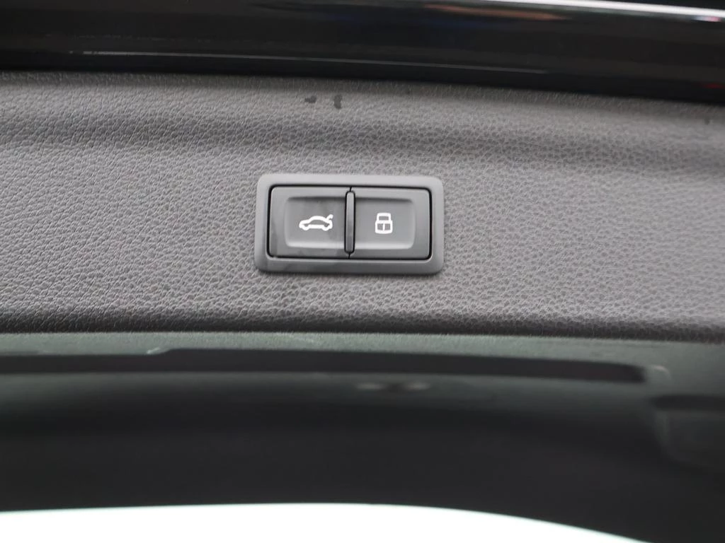 Audi Q3 35TFSI Business Edition S line *AUTOMAAT*VIRTUAL COCKPIT*CRUISE*PDC ACHTER*APP-CONNECT*...*