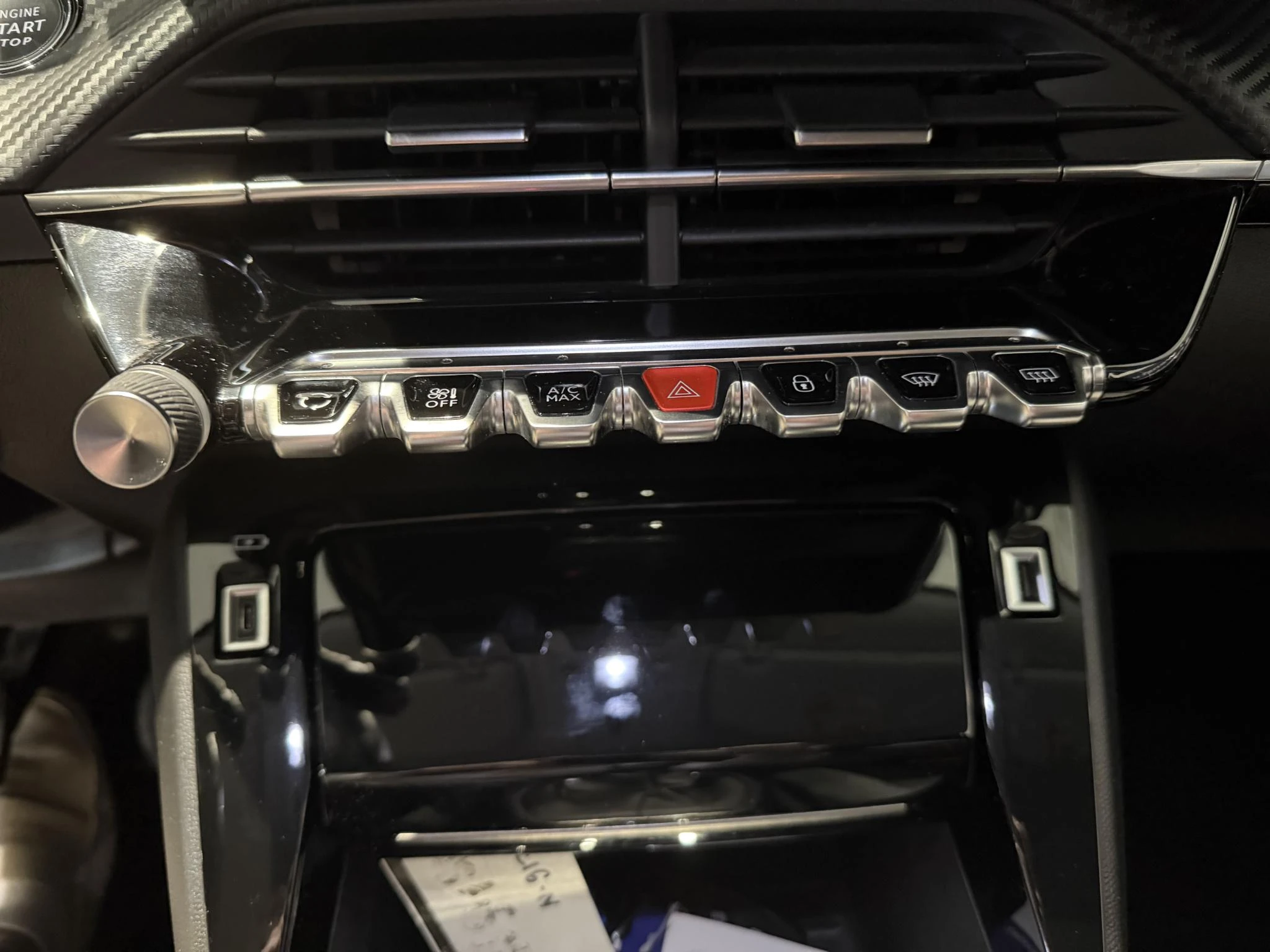 Peugeot-2008-image-9