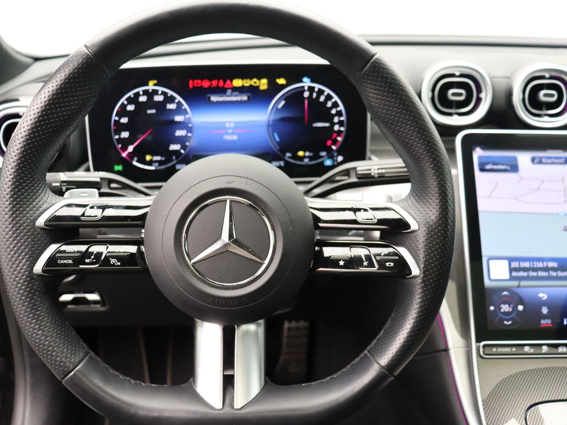 Mercedes-Benz-Classe C-image-11