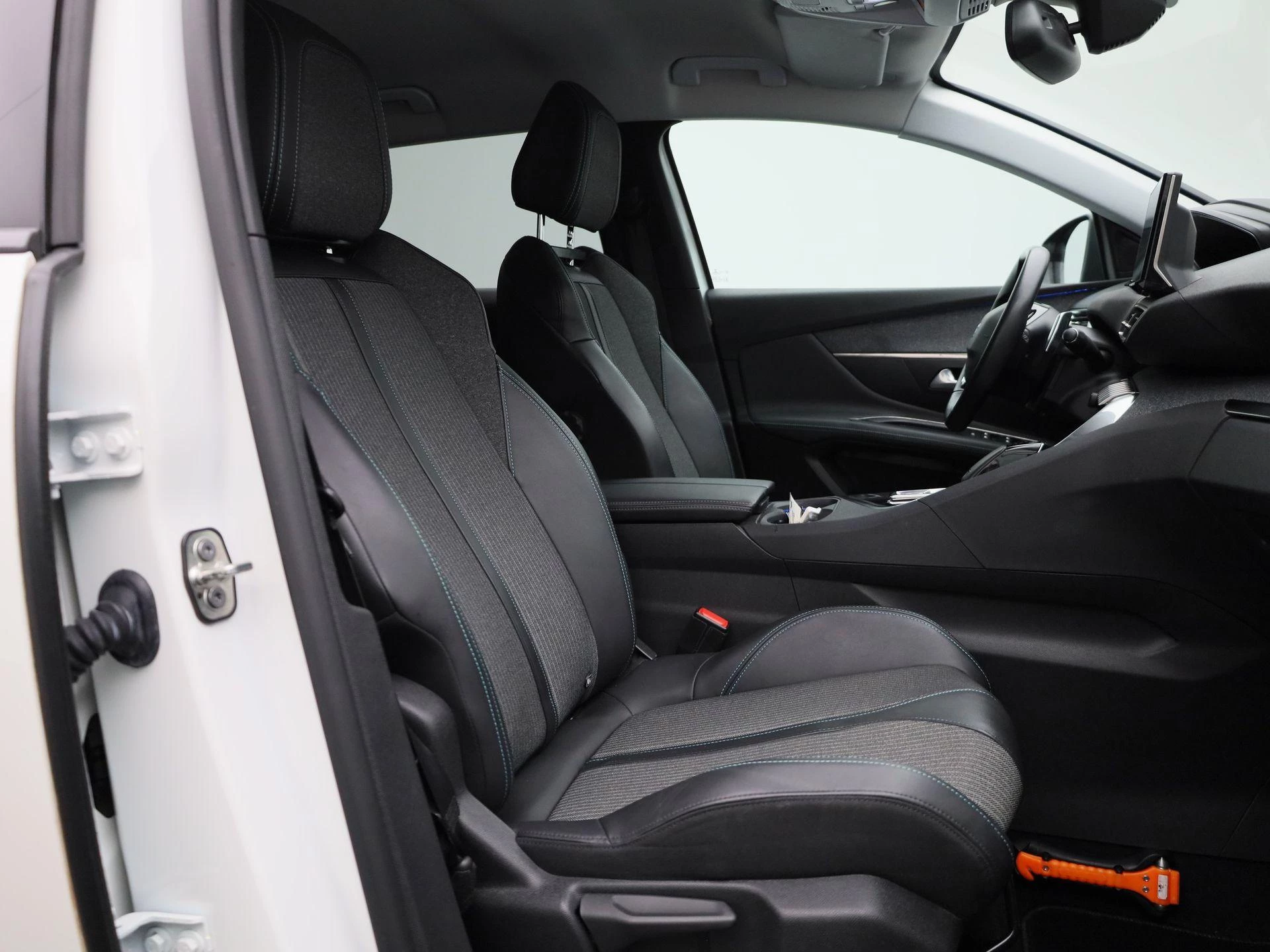 Peugeot-3008-image-32