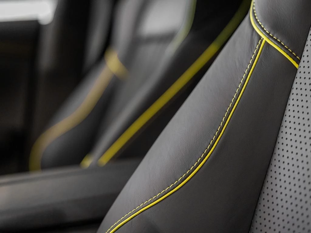 Aston Martin DBX 707 AMR Aston Martin Hamburg