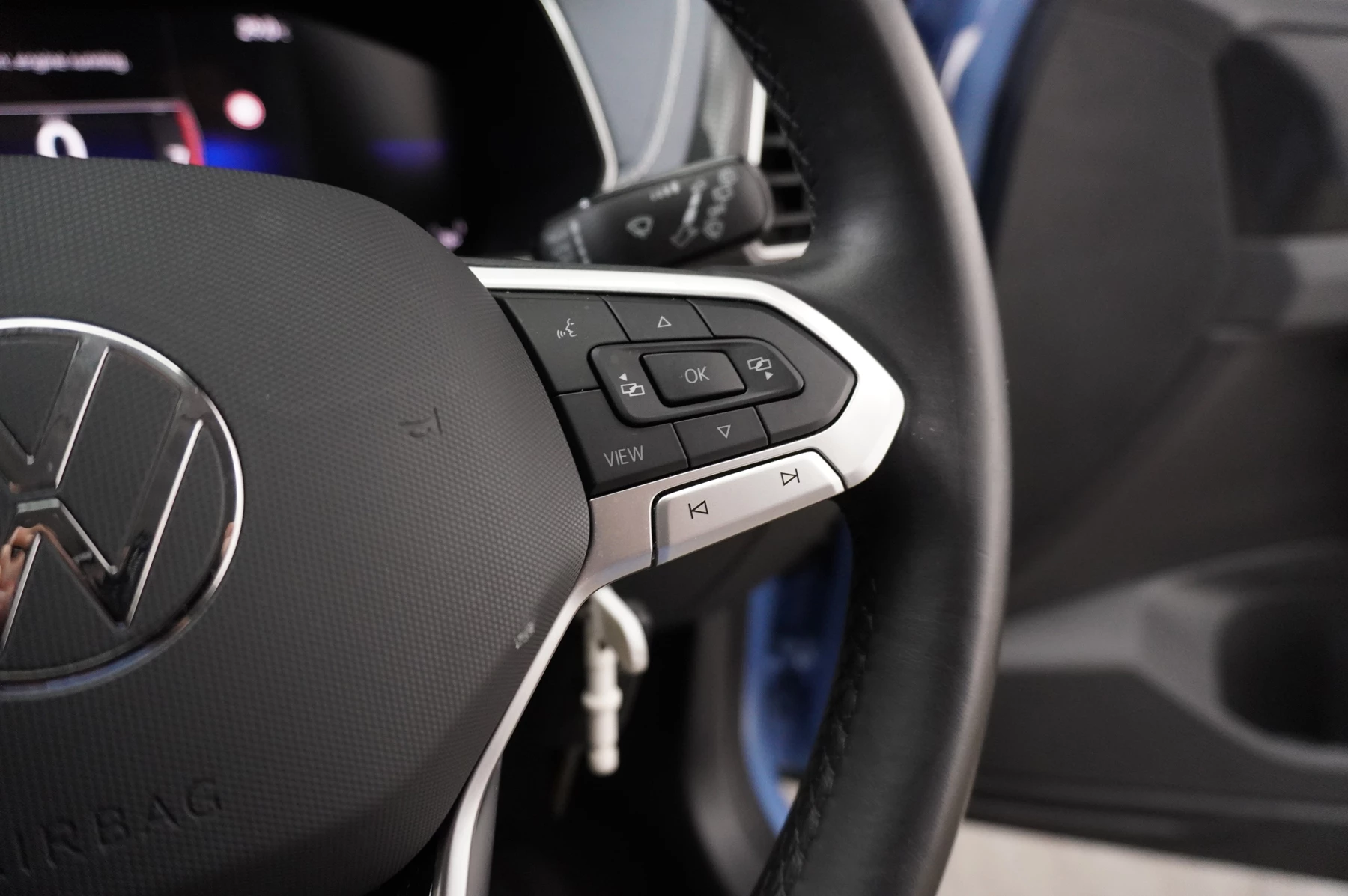 Volkswagen-T-Cross-image-32