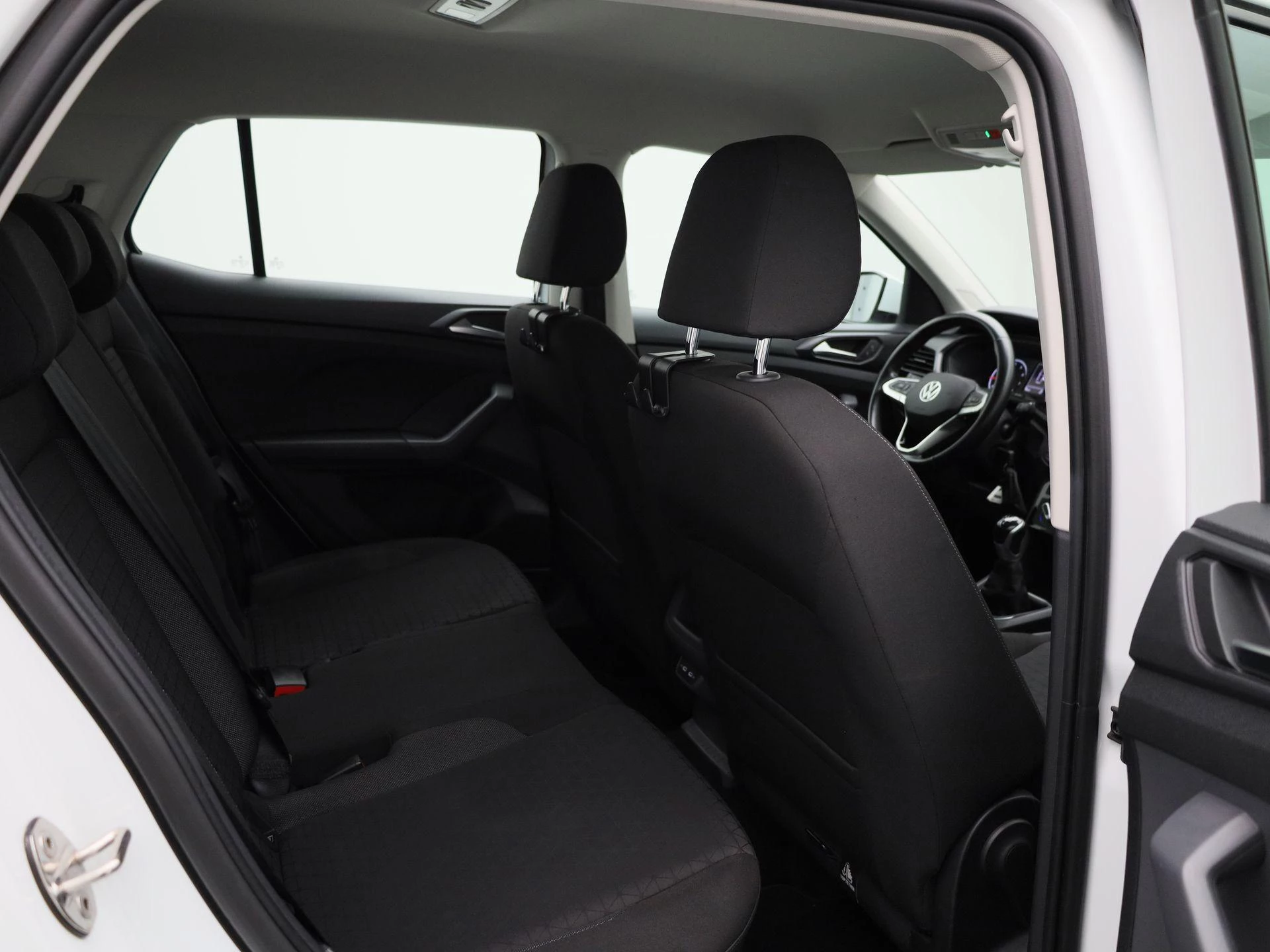 Volkswagen-T-Cross-image-29