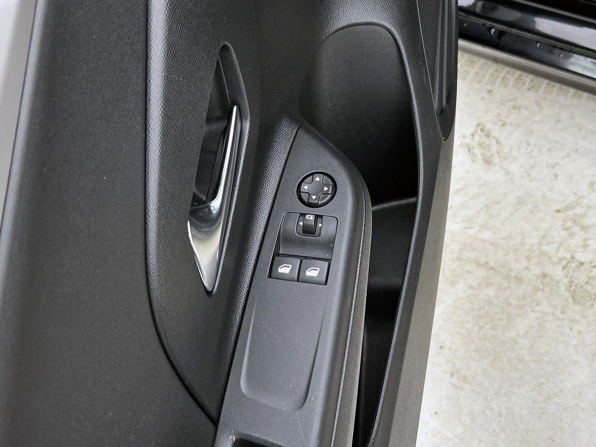 Opel-Corsa-image-24
