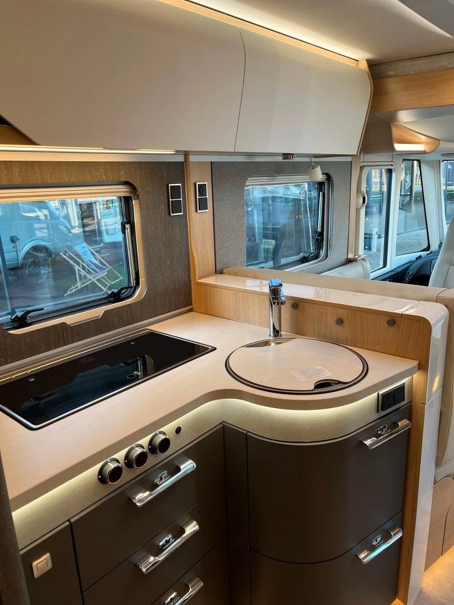 Hymer B-Klasse ML-I 780 Blackline