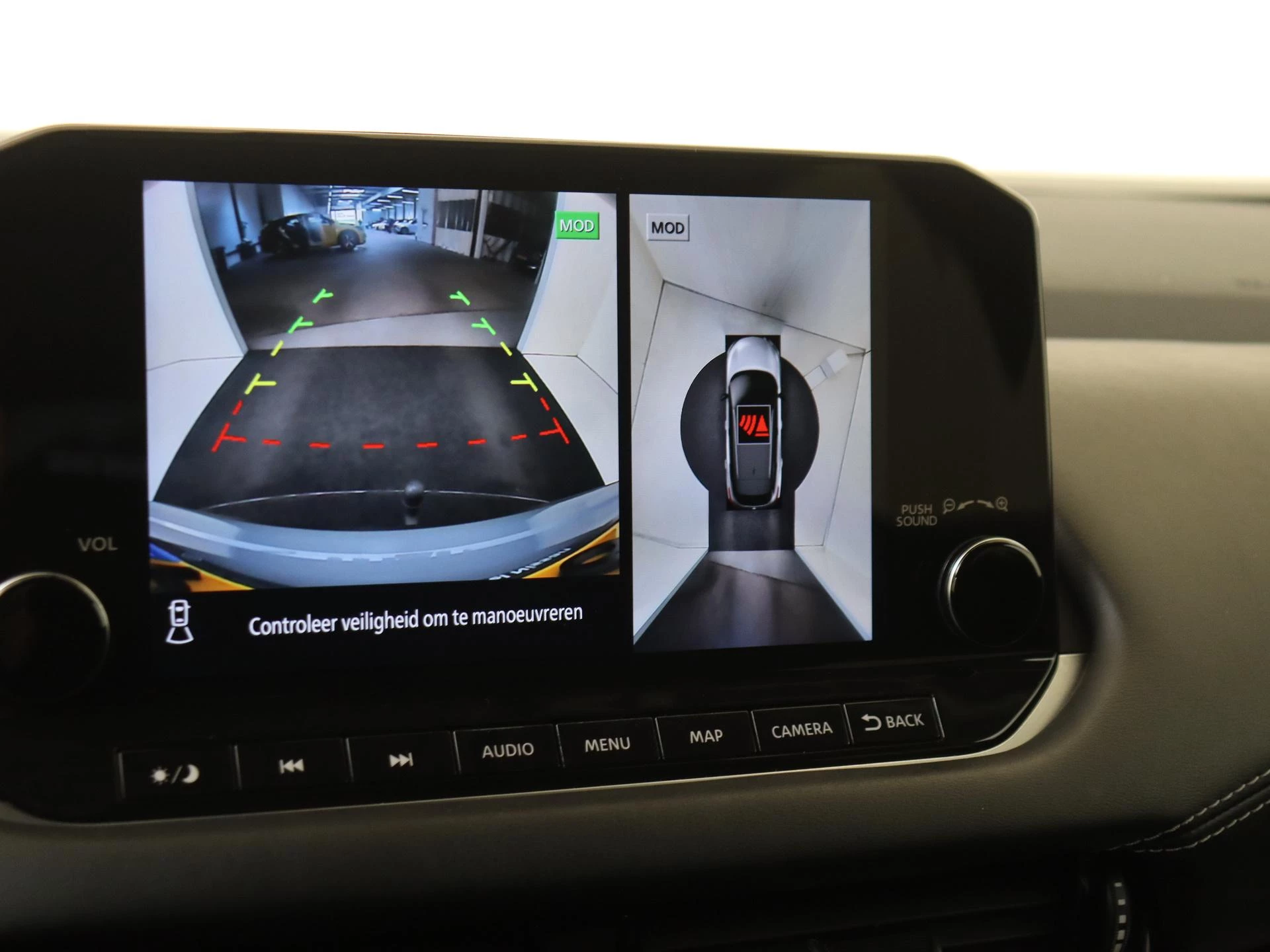 Nissan-QASHQAI-image-17