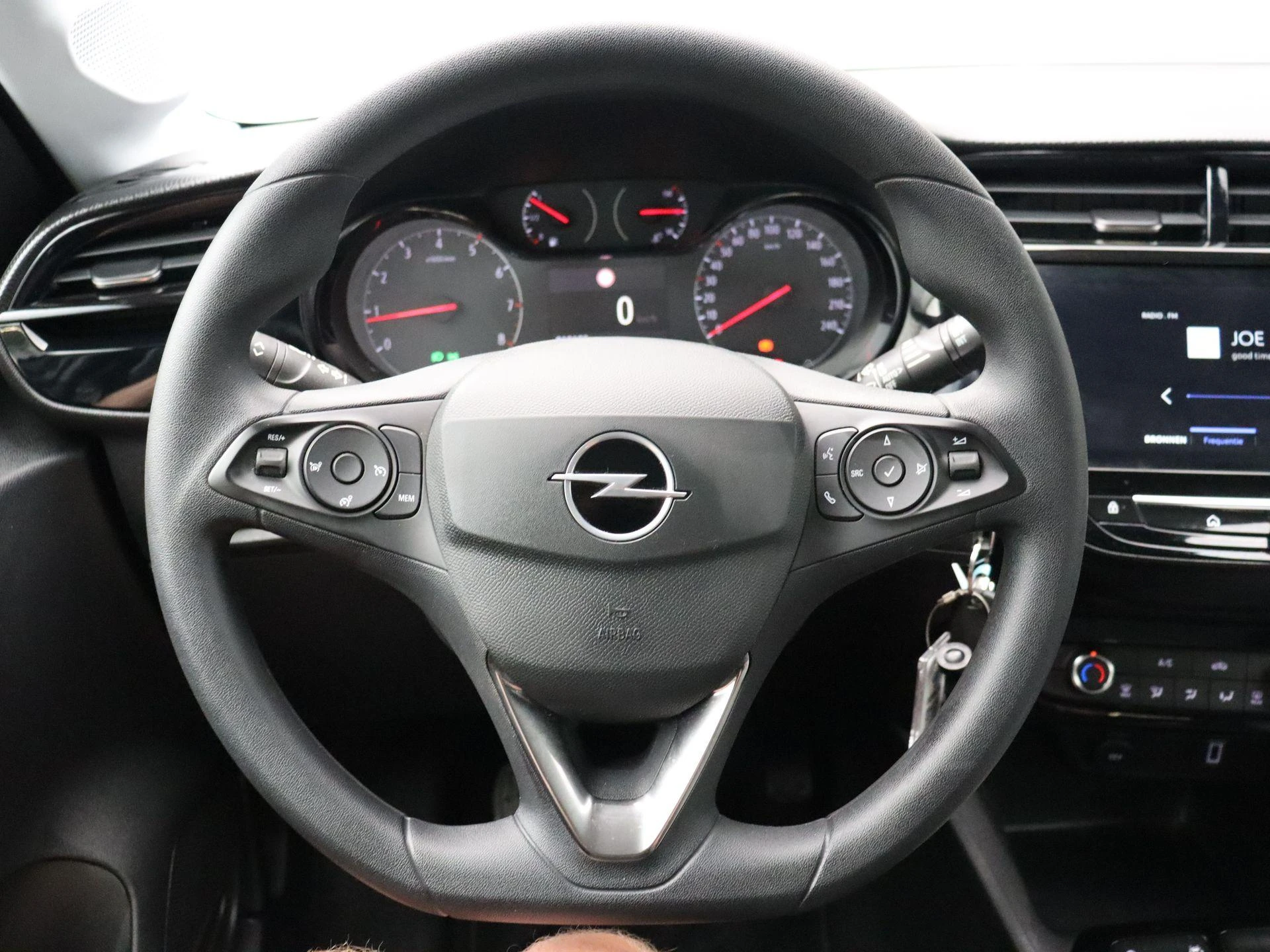 Opel-Corsa-image-12