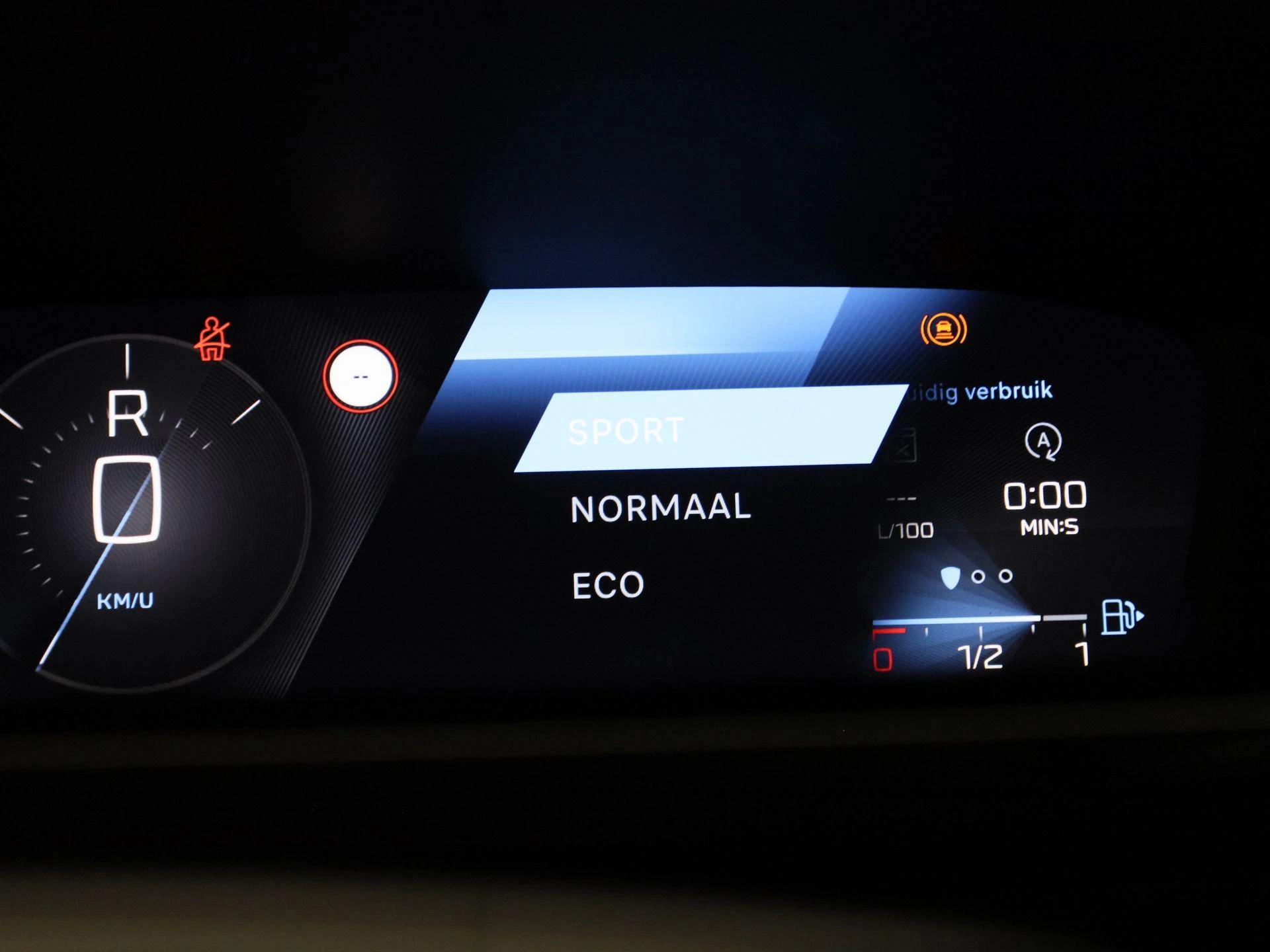 Peugeot-308-image-24